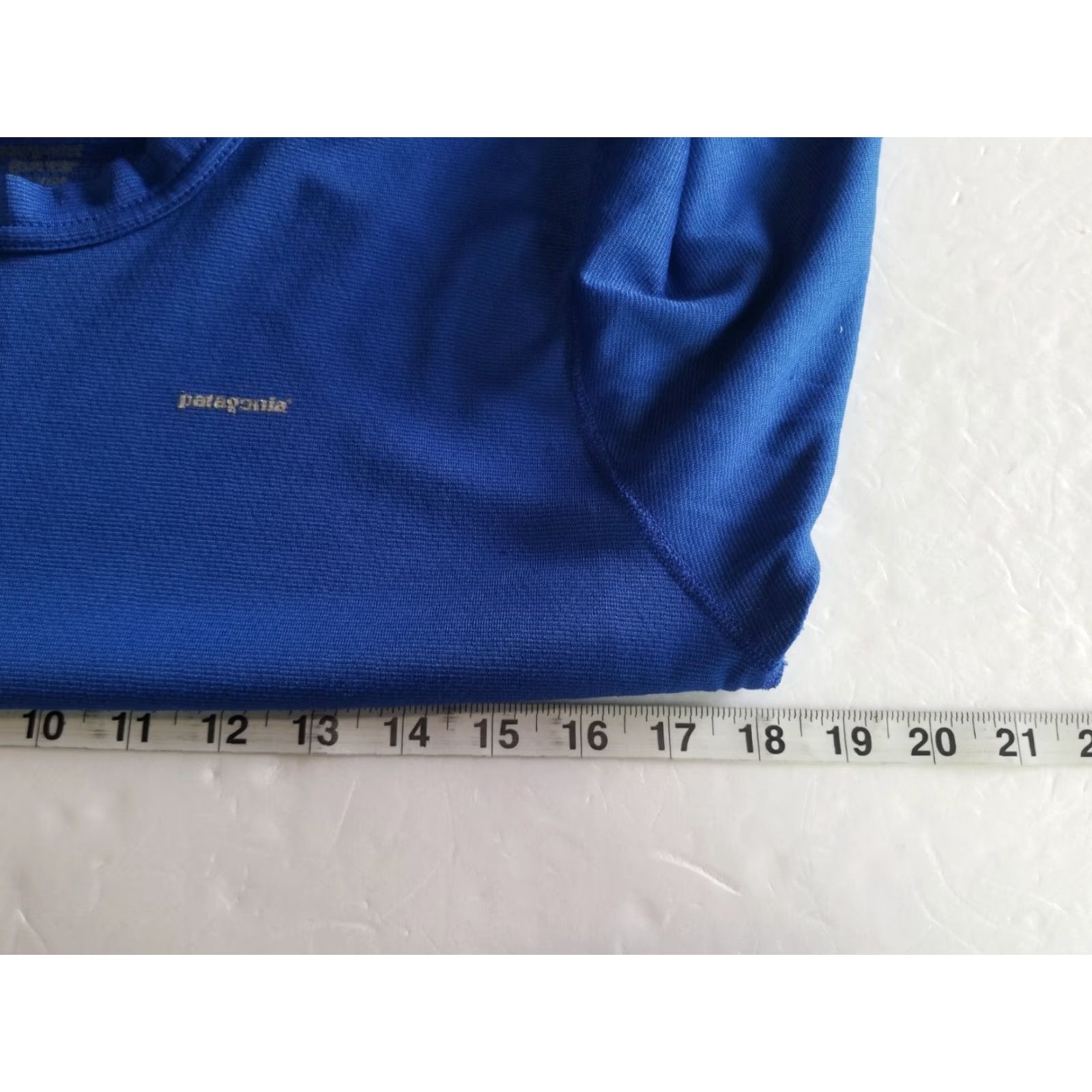 Patagonia Patagonia Capilene Crewneck Shirt Mens Size Small See Measurements Blue Size US S / EU 44-46 / 1 - 4 Thumbnail