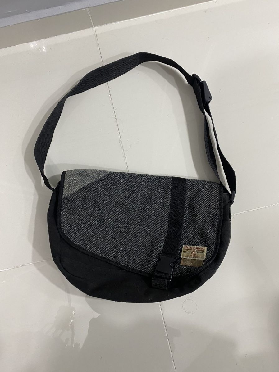 image of Harris Tweed X Big Bill Messenger Sling Bag, Men's