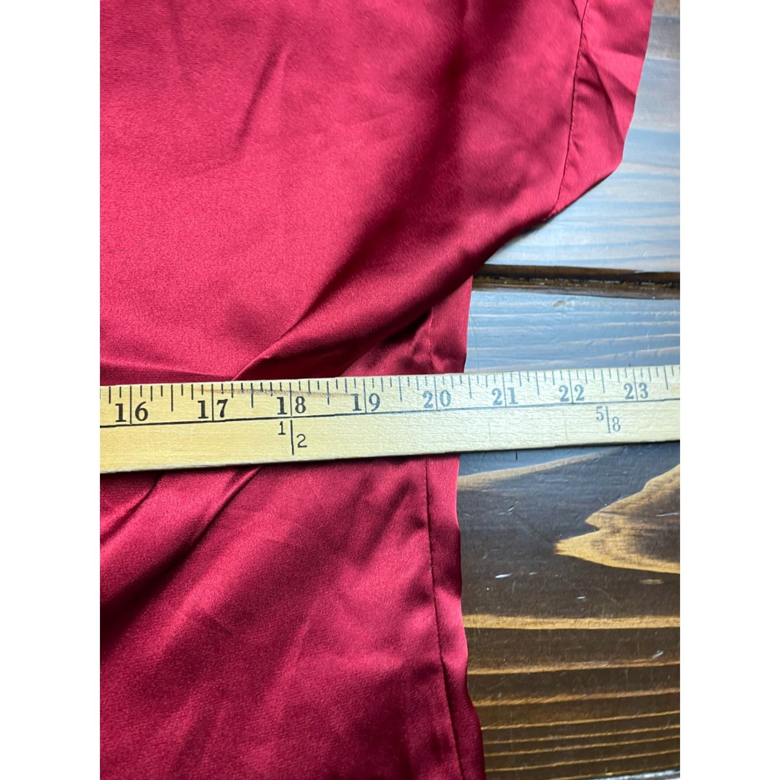 Victoria's Secret **VINTAGE Victoria's Secret Red Women's Sleepwear Large Button Up Shirt** User: Vintage Victoria's Secret Red Women's Large Sleepwear Button Up Shirt Size L / US 10 / IT 46 - 5 Thumbnail