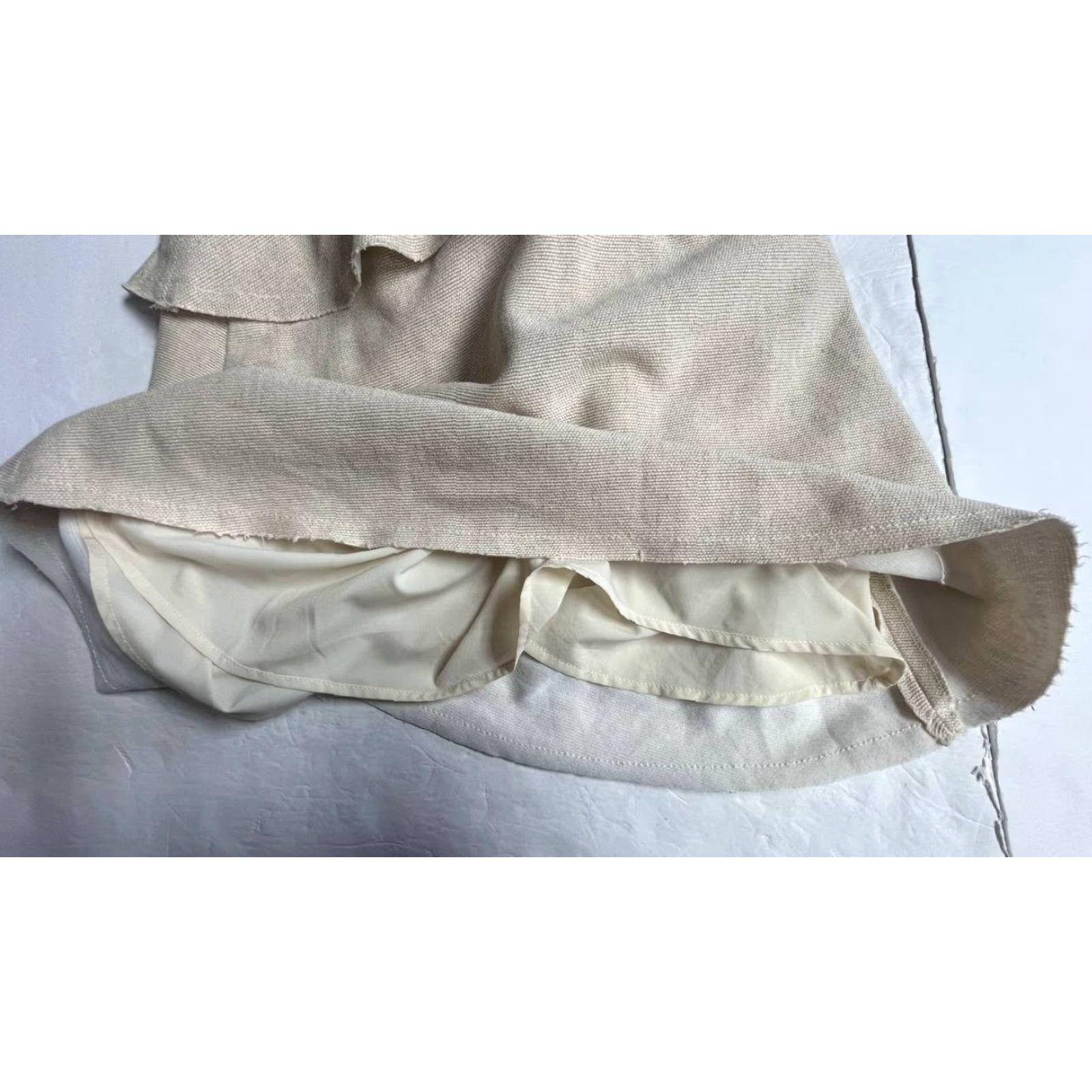 Banana Republic Banana Republic Dress Sheath Knit Peplum Sleeveless 2P Beige Pencil Business Party Workwear Lined Stretch Solid Vintage No Size XS / US 0-2 / IT 36-38 - 5 Thumbnail