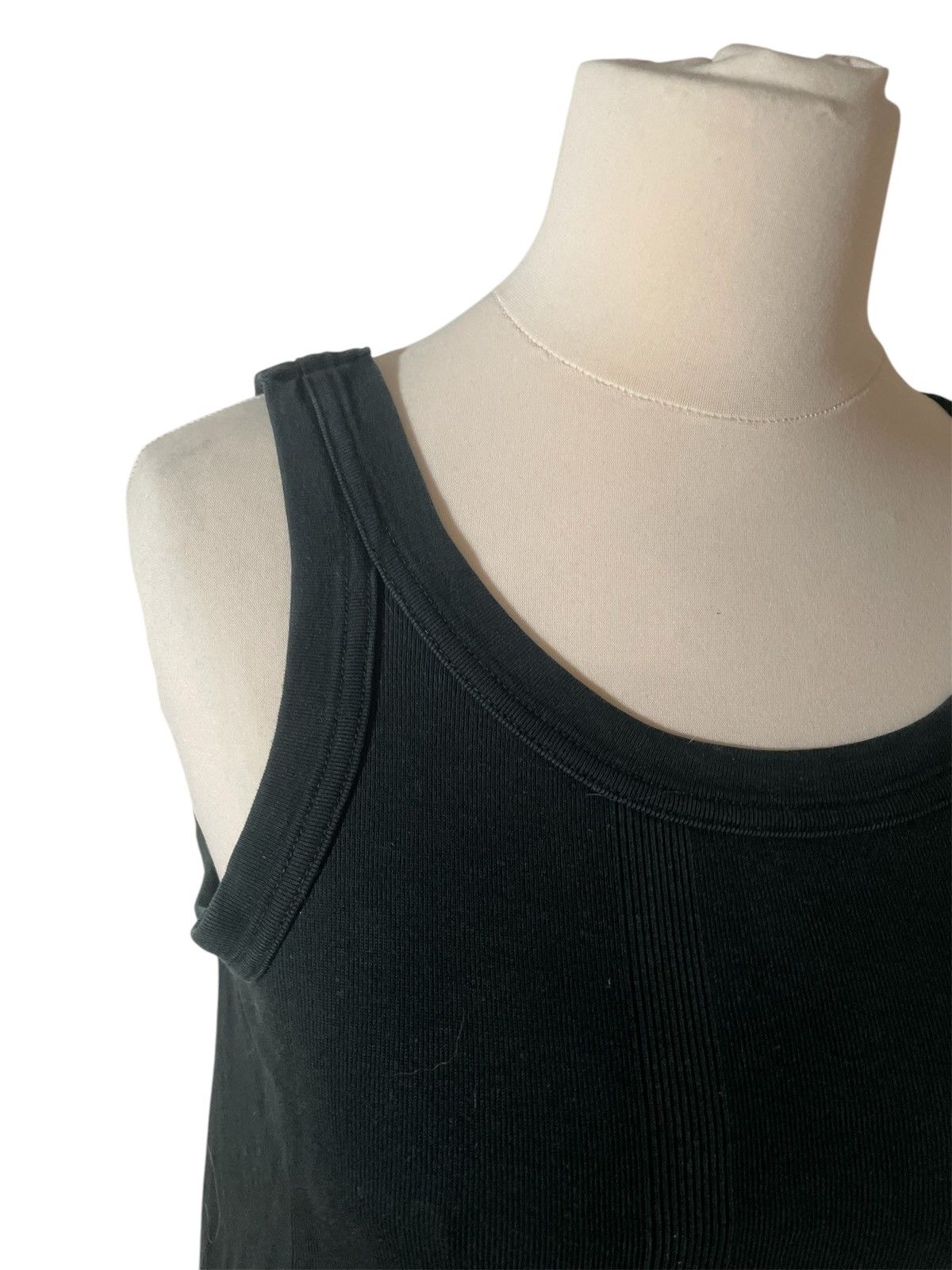 Number (N)ine × Takahiromiyashita The Soloist. number nine ribbed tanktop Size US M / EU 48-50 / 2 - 2 Thumbnail