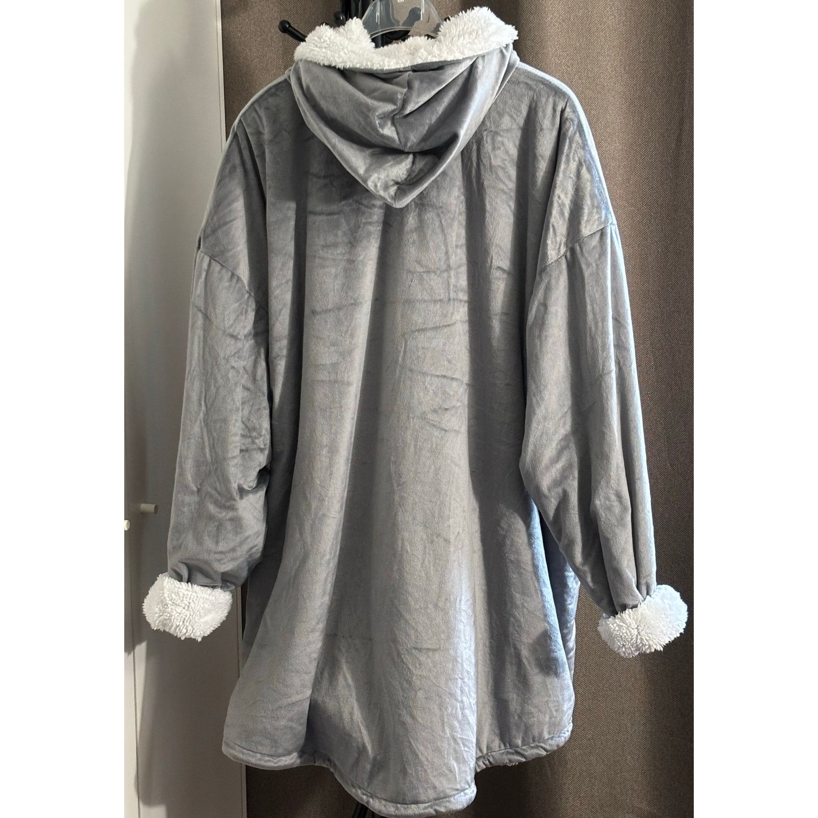 The Unbranded Brand Oversized Wearable Blanket Hoodie OS Size ONE SIZE - 2 Thumbnail