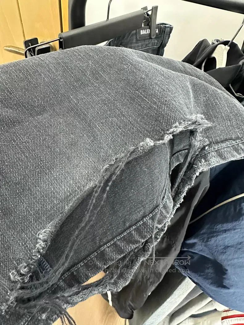 Balenciaga Balenciaga size XS Drawstring Denim Pants with Washed Blac Size US 27 - 4 Thumbnail