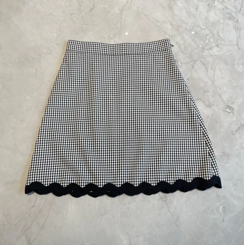 Miu Miu Miu Miu Summer Checkered Skirt in Black and White 0089 Size 24" / US 00 / IT 34 - 1 Thumbnail