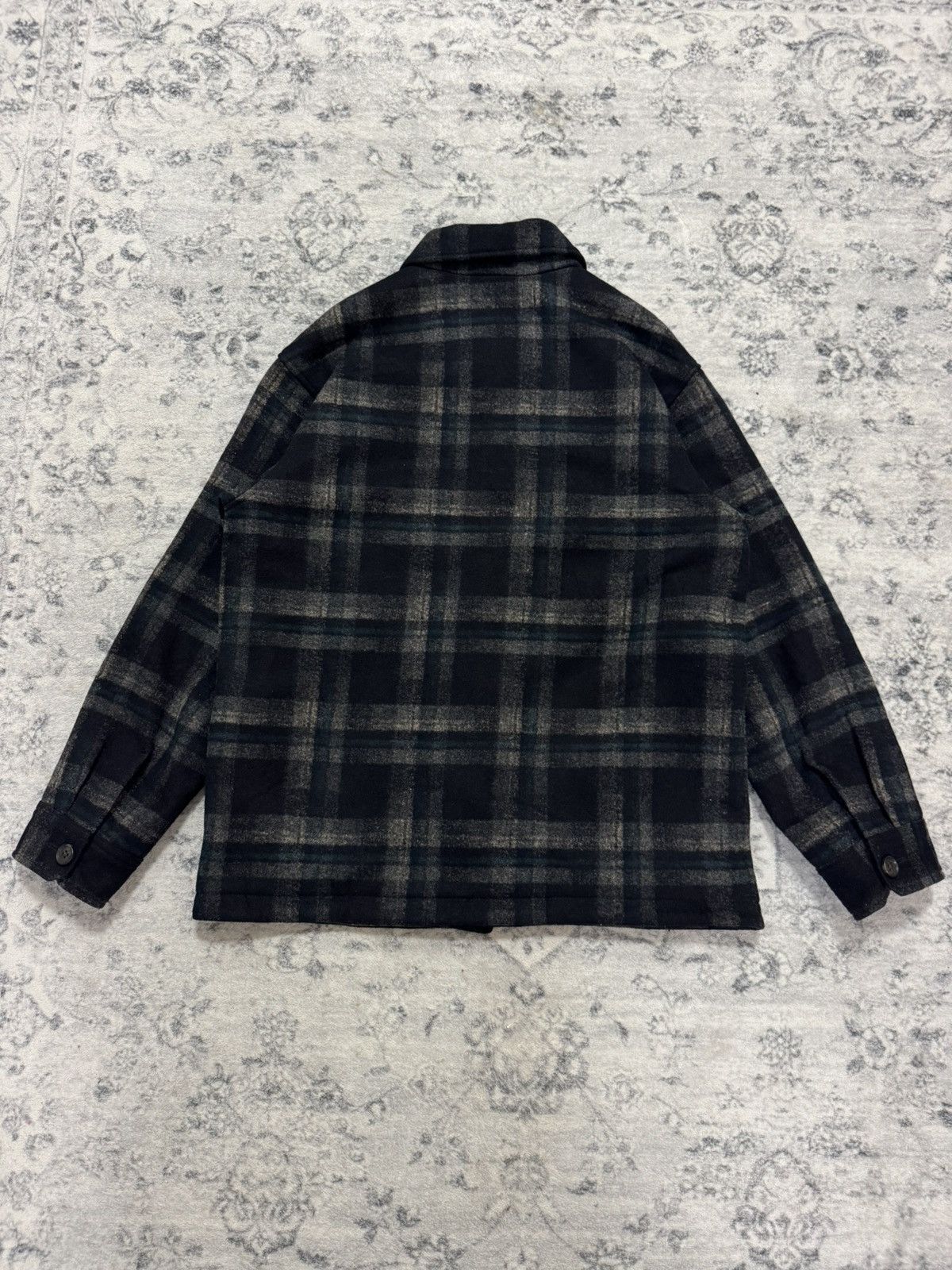 Uniqlo JAPANESE BRAND UNIGLO CHECKERED BUTTON UP JACKET Size US S / EU 44-46 / 1 - 6 Thumbnail