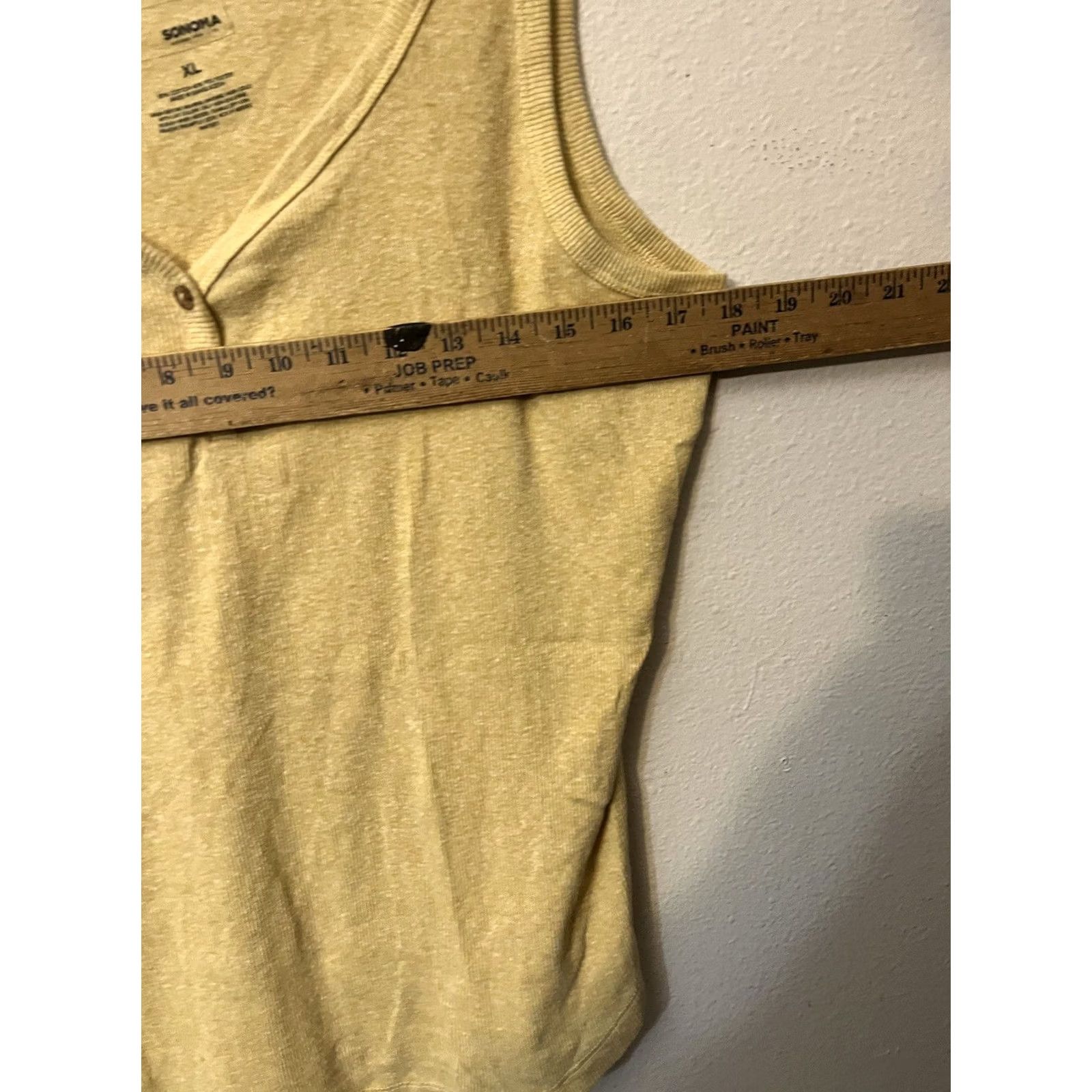 Vintage Sonoma Blouse XL Yellow Henley Sleeveless V Neck Button Accents Women's Size XL / US 12-14 / IT 48-50 - 5 Thumbnail