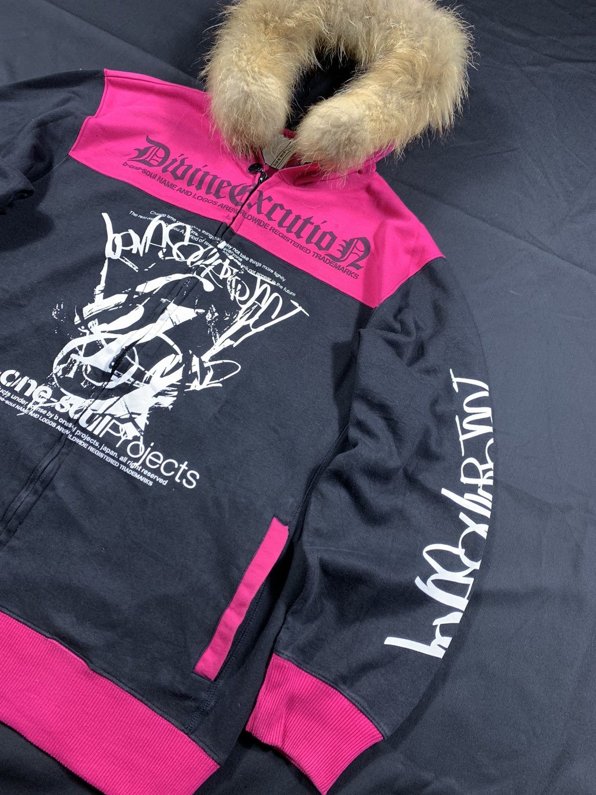 20471120 b-one-soulprojects Fur hoodie zip style Ifsixwasnine lgb Size US XL / EU 56 / 4 - 3 Thumbnail