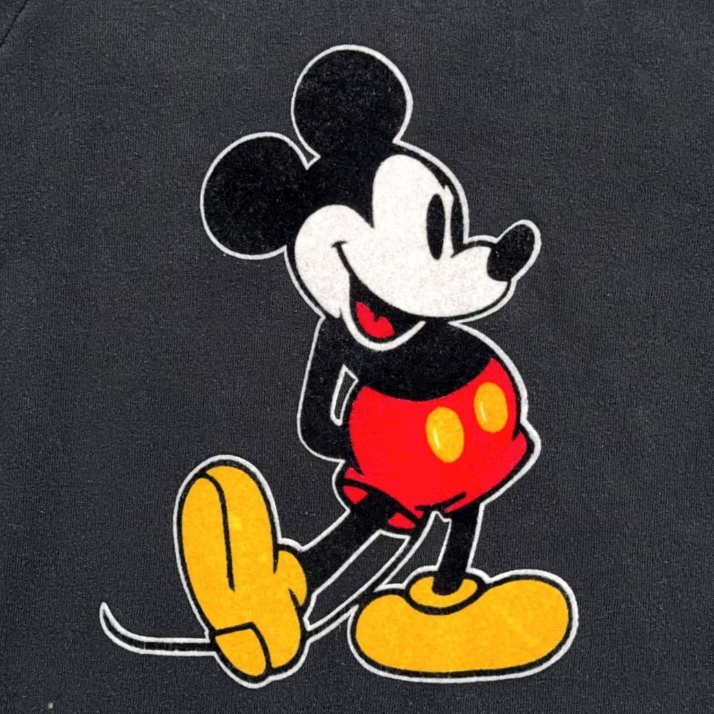 Disney VINTAGE Mickey Mouse Sweater Adult MEDIUM Black Disney Sweatshirt 80s USA Size US M / EU 48-50 / 2 - 2 Thumbnail
