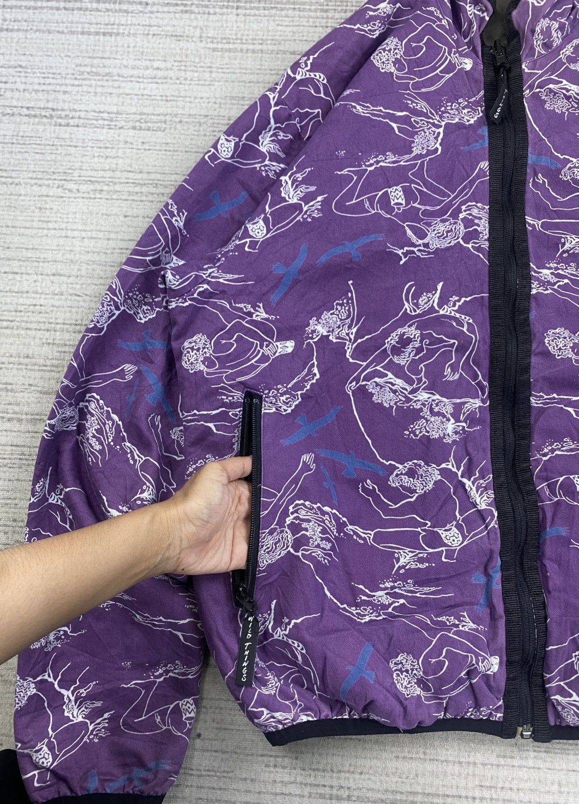 Japanese Brand × Vintage × Wild Things Vintage Wild Things Full Printed Reversible Zipper Jacket Size US L / EU 52-54 / 3 - 12 Thumbnail