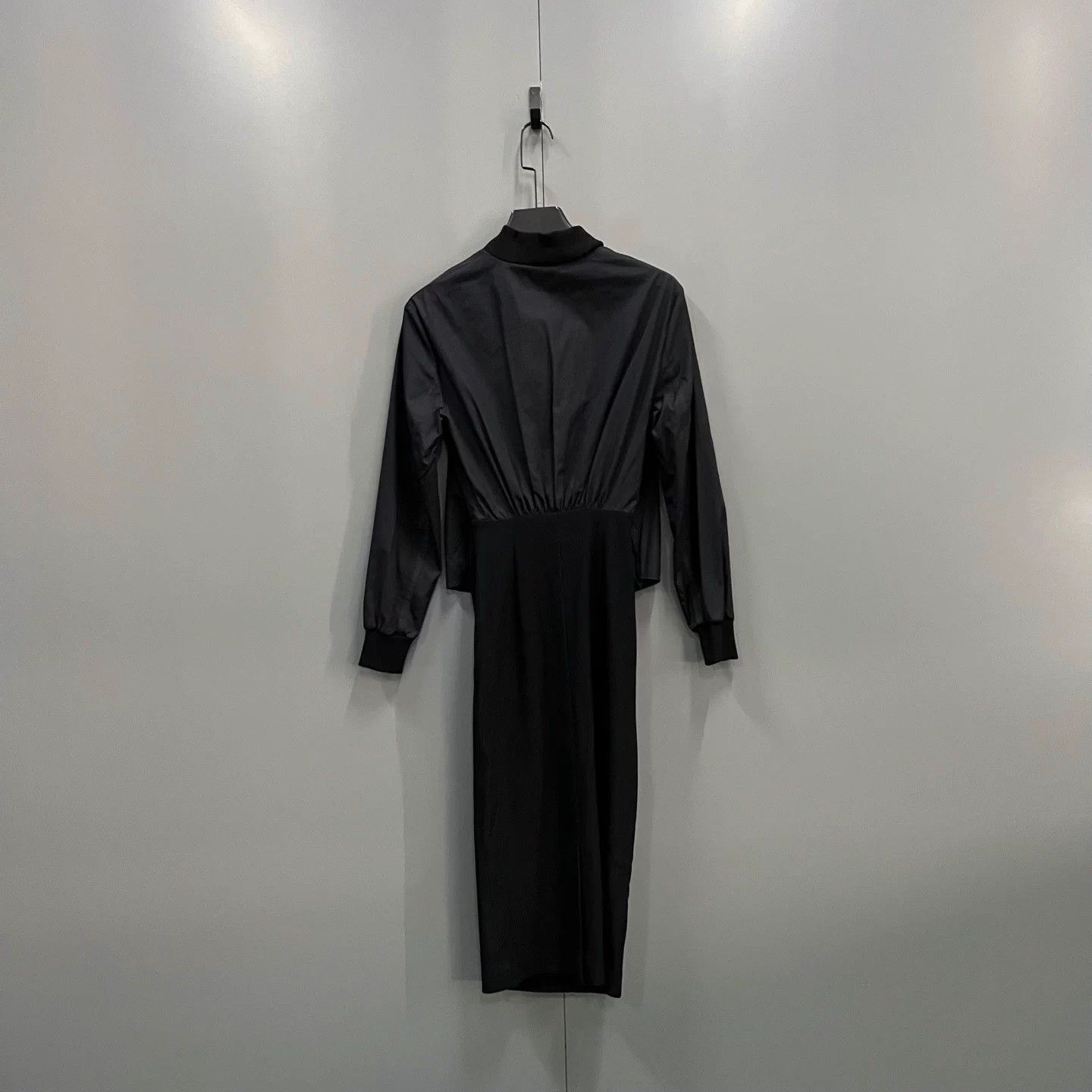 Max Mara MaxMara Black 32 Dress 95 New No Acc Size XS / US 0-2 / IT 36-38 - 2 Thumbnail