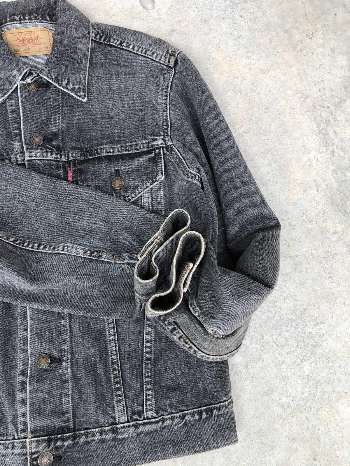 Levi's Vintage 90s Levis Denim Jacket Distressed Denim Size US M / EU 48-50 / 2 - 19 Thumbnail