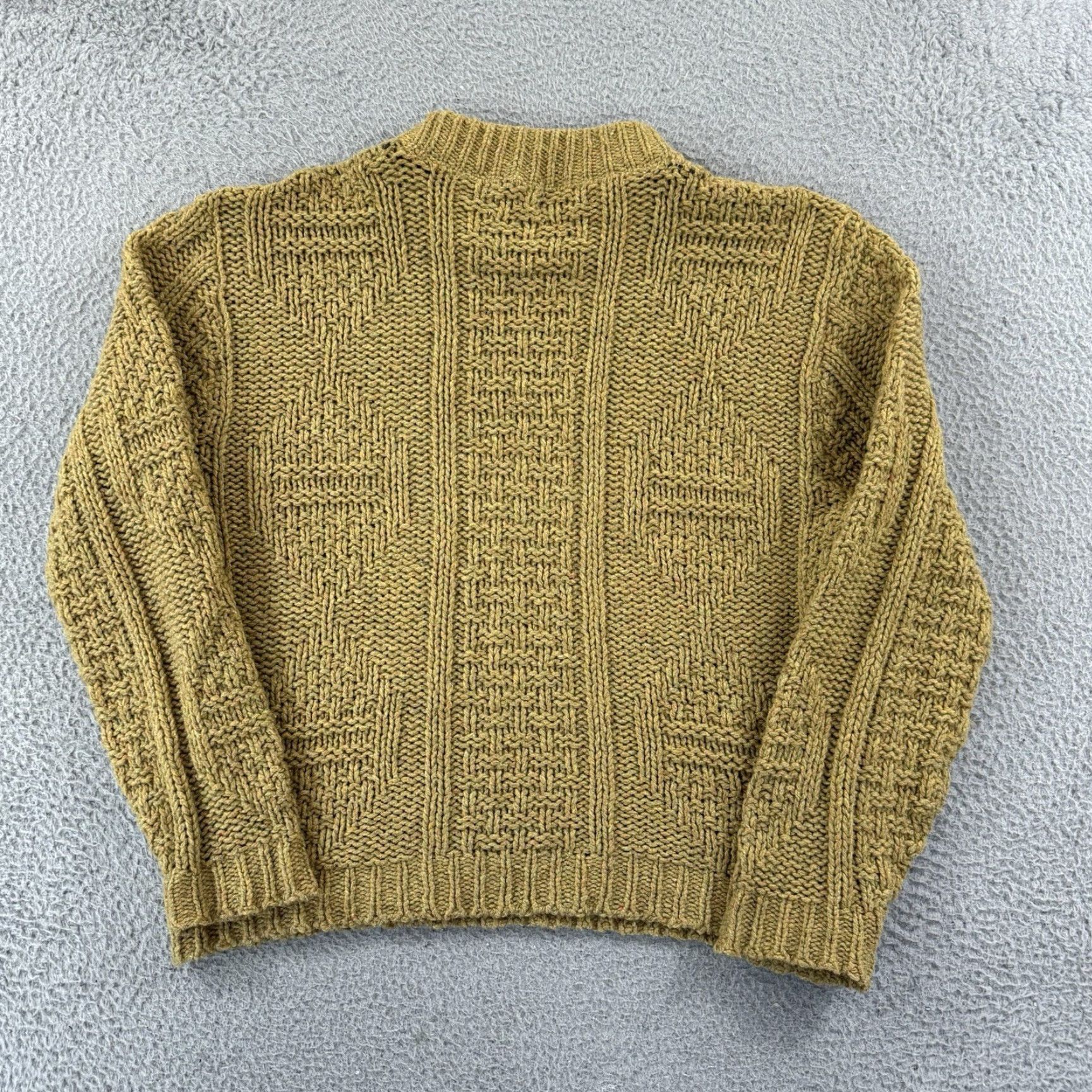 Van Heusen VINTAGE Van Heusen Sweater Mens L Mustard 60s Wool Blend Knit Preppy USA Size US L / EU 52-54 / 3 - 7 Thumbnail