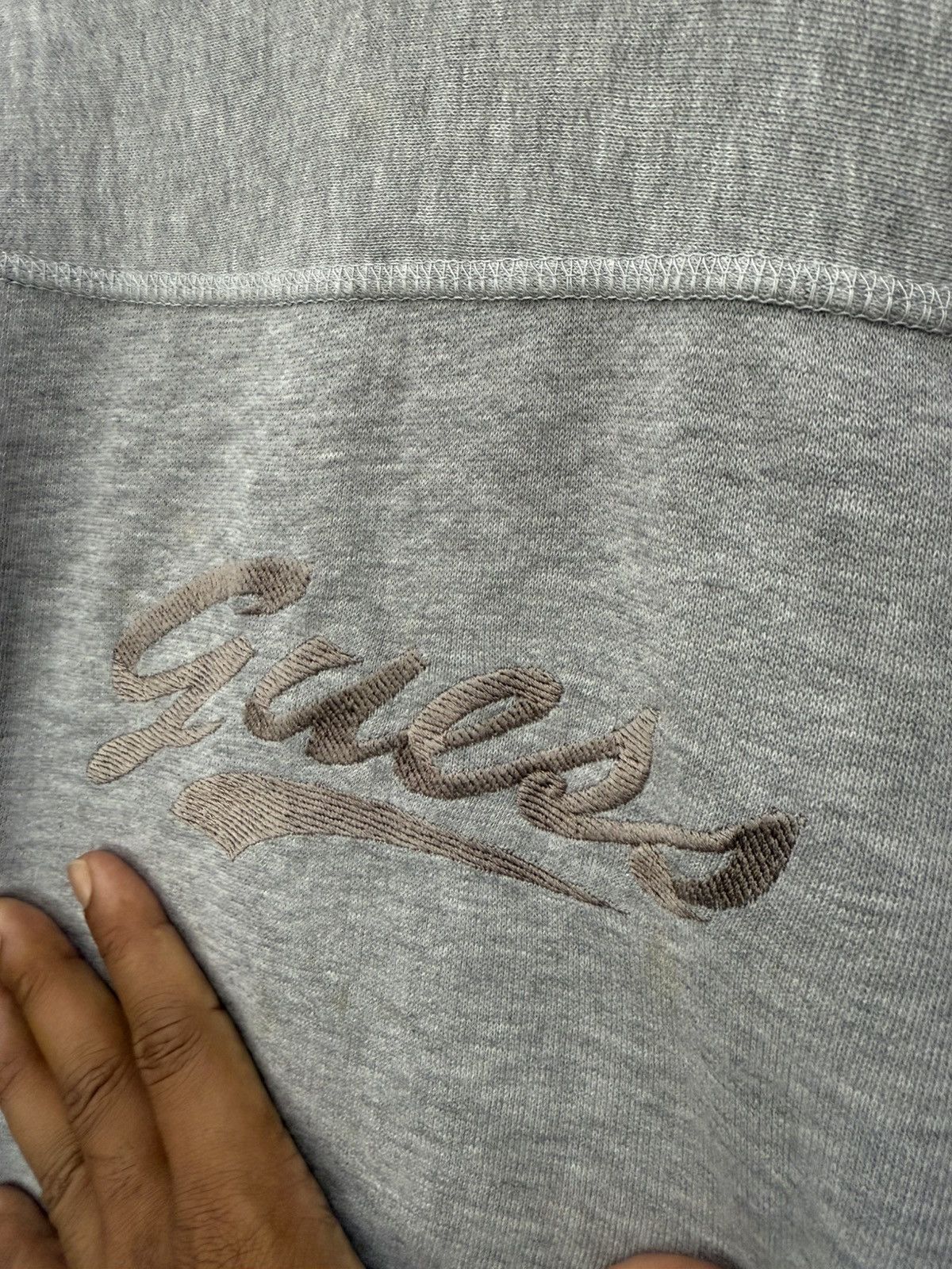 Guess × Other 🔥 GUESS USA BAGGY EMBROIDED SPELLOUT LOGO SWEATSHIRT - M Size US S / EU 44-46 / 1 - 4 Thumbnail