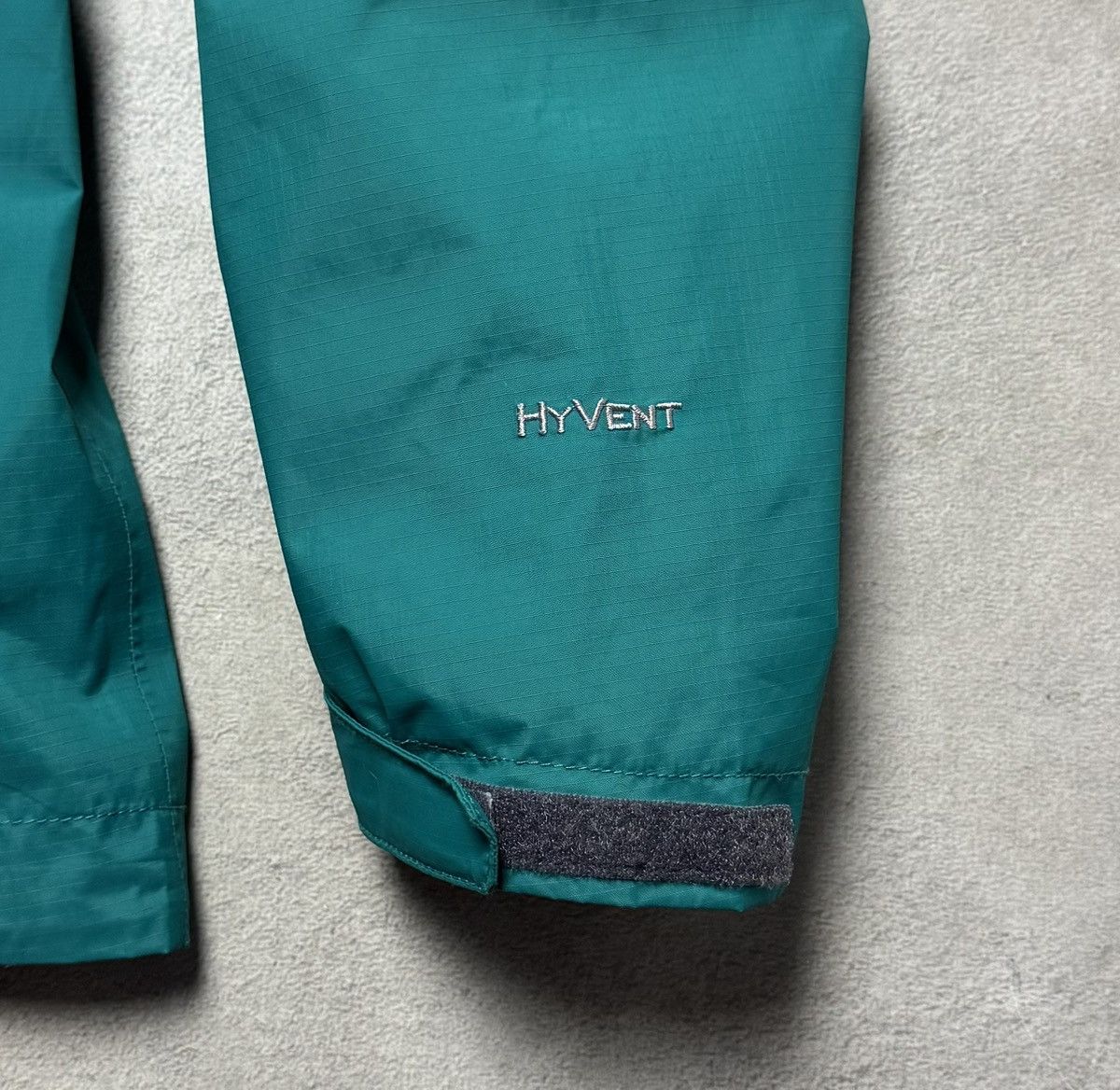 The North Face The North Face HyVent Waterproof Outdoor Hooded Jacket Size S / US 4 / IT 40 - 7 Thumbnail