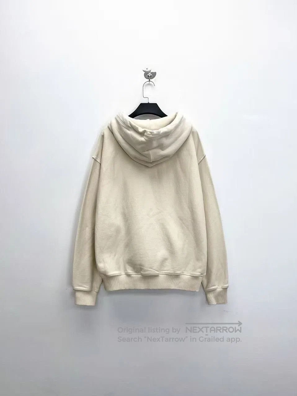 Burberry burberry beige logo hoodie for men and women. Size US L / EU 52-54 / 3 - 2 Thumbnail