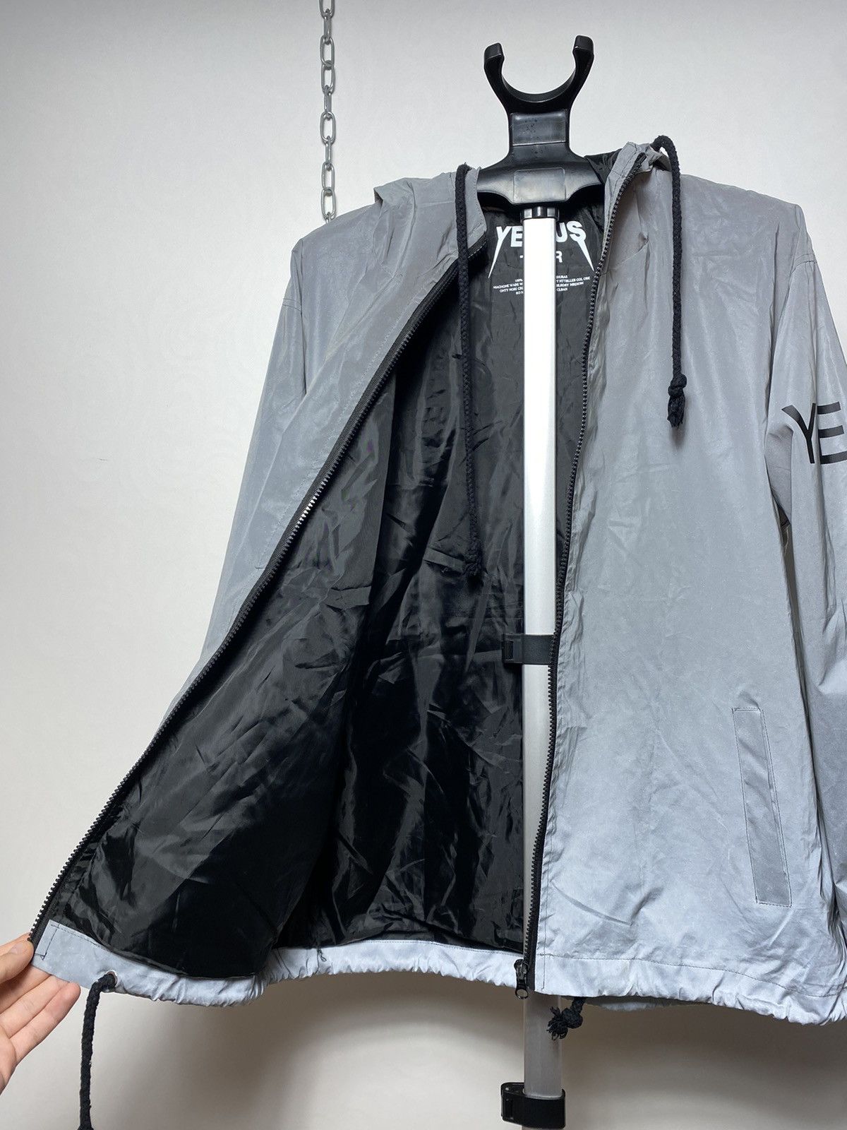 Vintage Adidas Kanye West Yeezus tour reflective windbreaker jacket Size US M / EU 48-50 / 2 - 6 Thumbnail