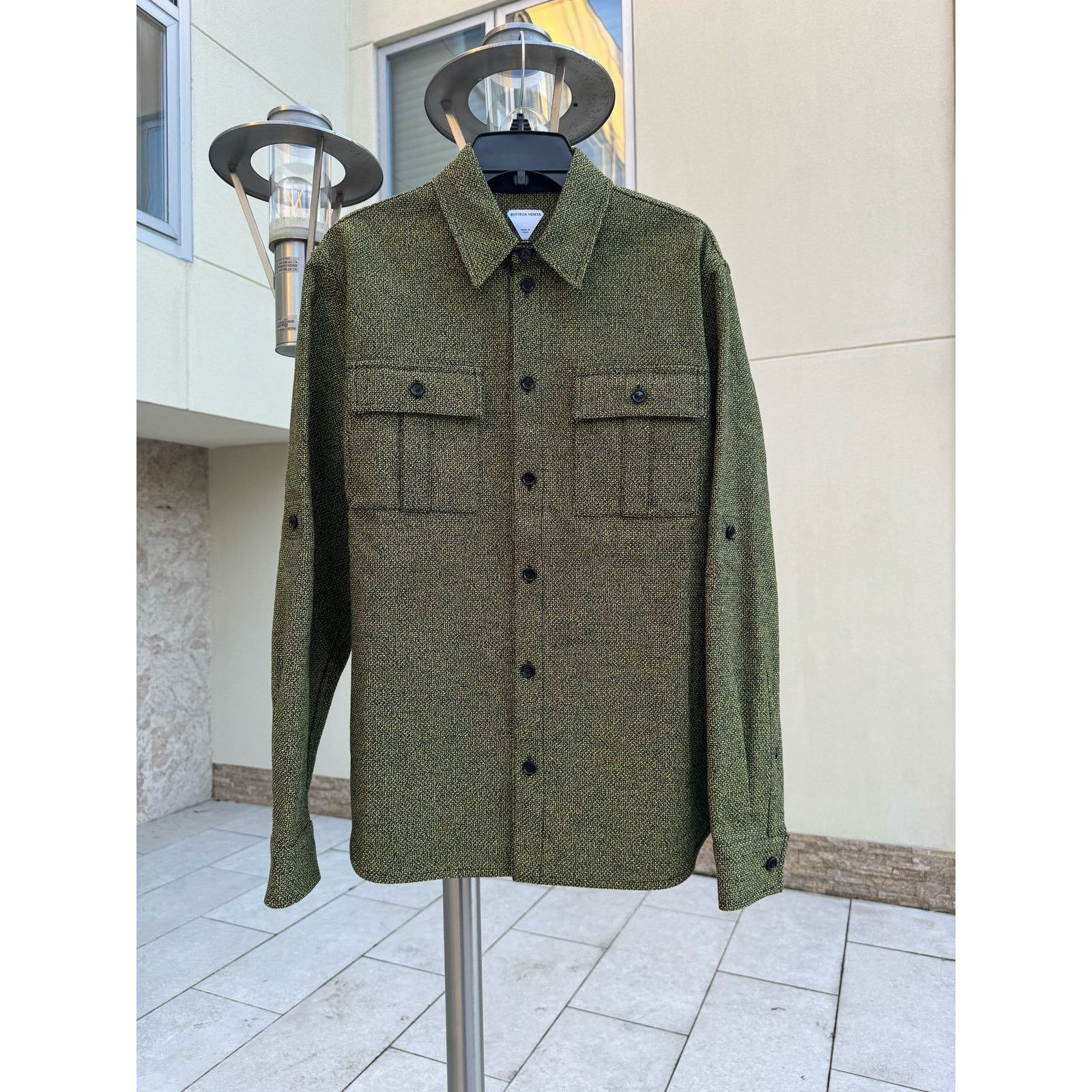 Bottega Veneta o1rshd1 Textured Cotton Mouline Shirt in Black/Yellow Size US M / EU 48-50 / 2 - 1 Thumbnail