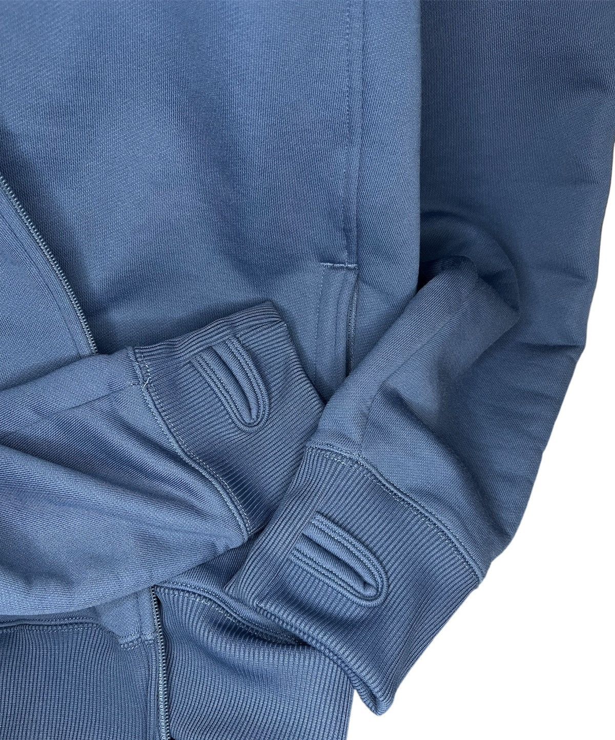 Oakley Vintage Y2k Oakley O Logo Zip Up Fleece Hoodie Size US L / EU 52-54 / 3 - 7 Thumbnail