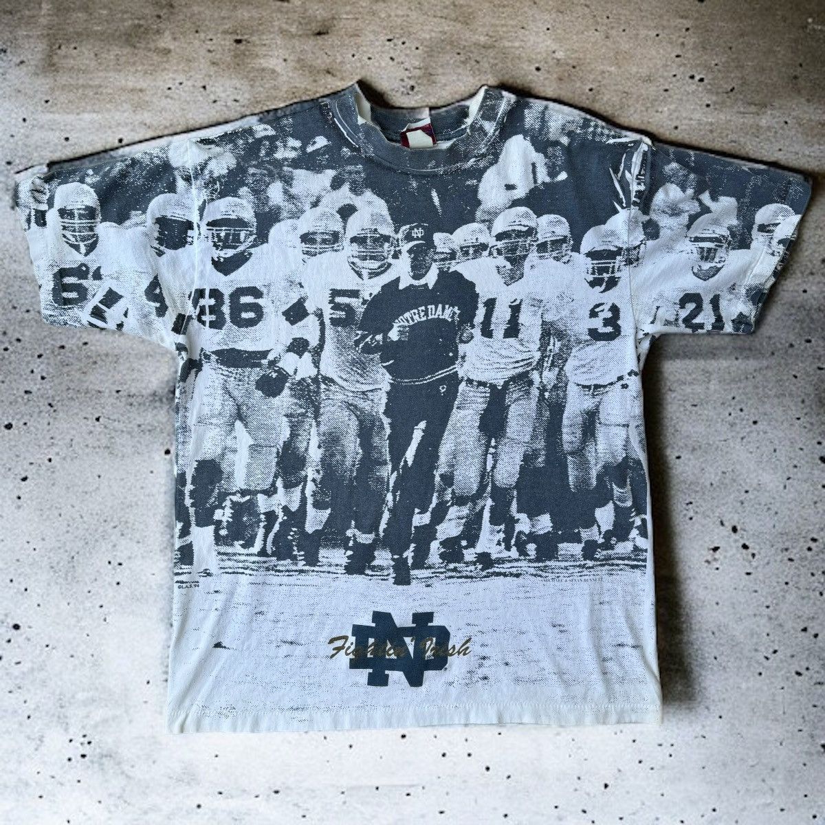 Vintage 90s Notre Dame University Football AOP Graphic Tee rugby Size US L / EU 52-54 / 3 - 2 Thumbnail