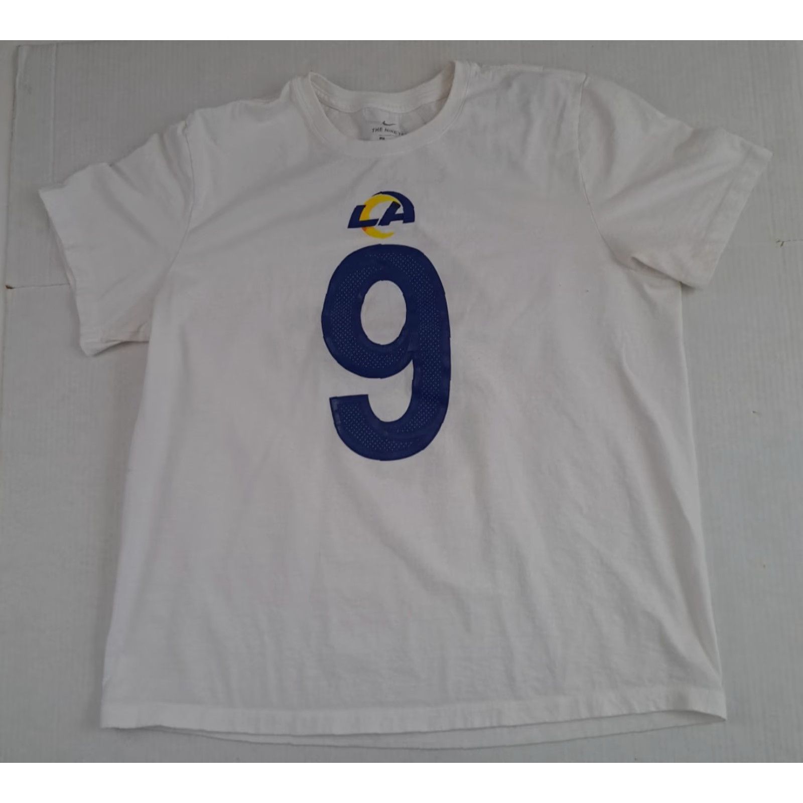 Nike VINTAGE Nike L A Rams T-Shirt Jersey Football Printed Crew Neck Short Sleeve 2XL White Adult Unisex Nike Shirt Size US XXL / EU 58 / 5 - 2 Thumbnail