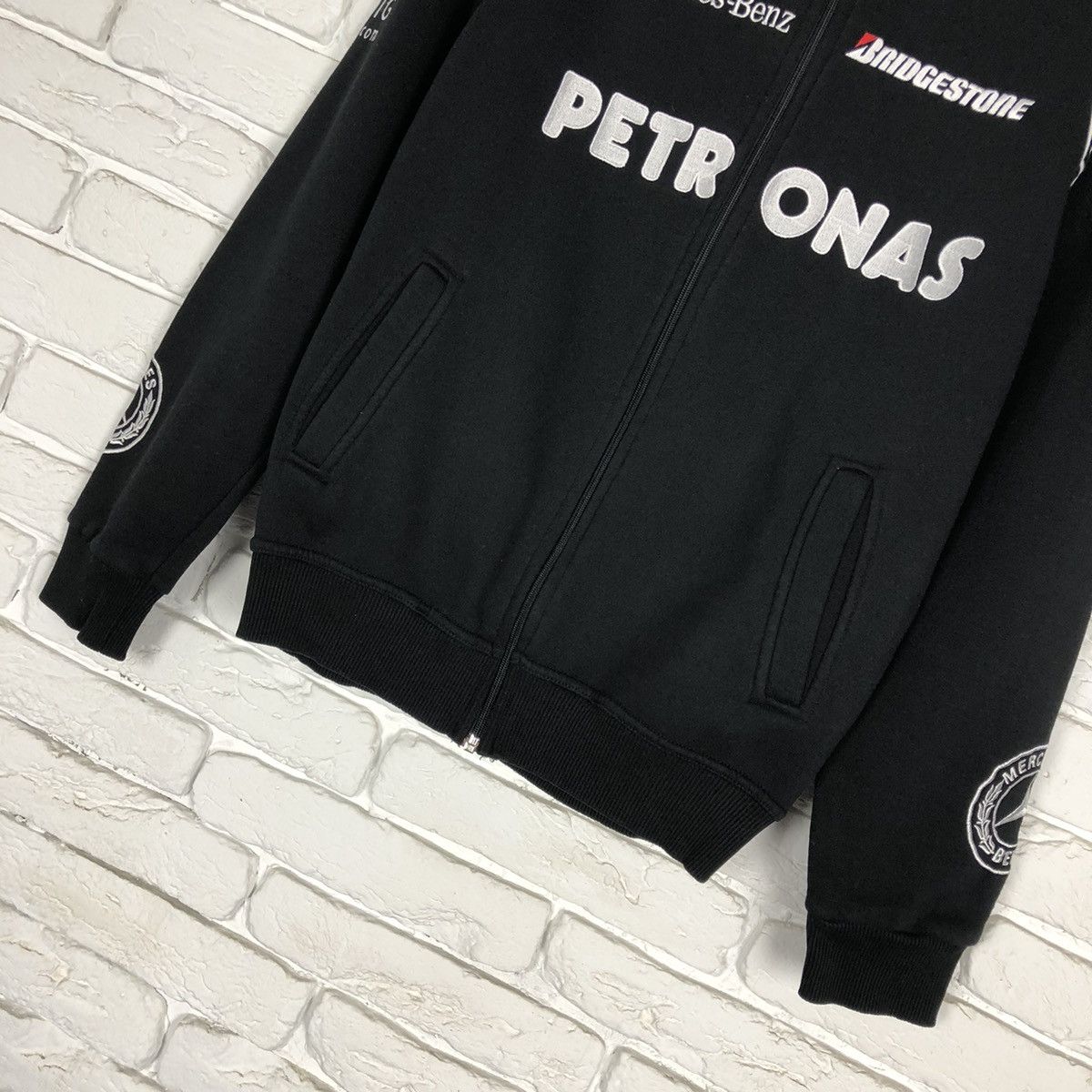 Formula 1 Mercedes Benz AMG Petronas full zip jacket Size US M / EU 48-50 / 2 - 3 Thumbnail