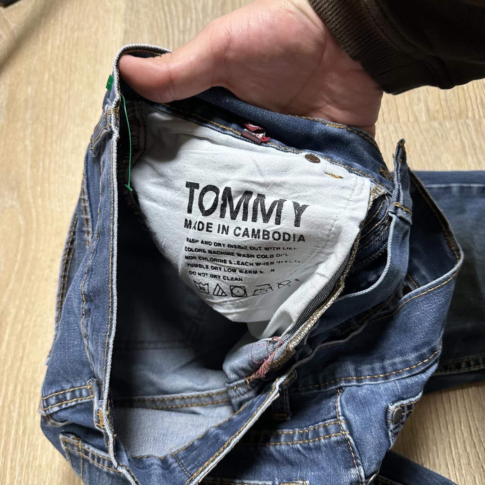 Tommy Hilfiger Tommy Hilfiger Mens Denim Jeans Blue Classic Fit Size US 29 - 5 Thumbnail