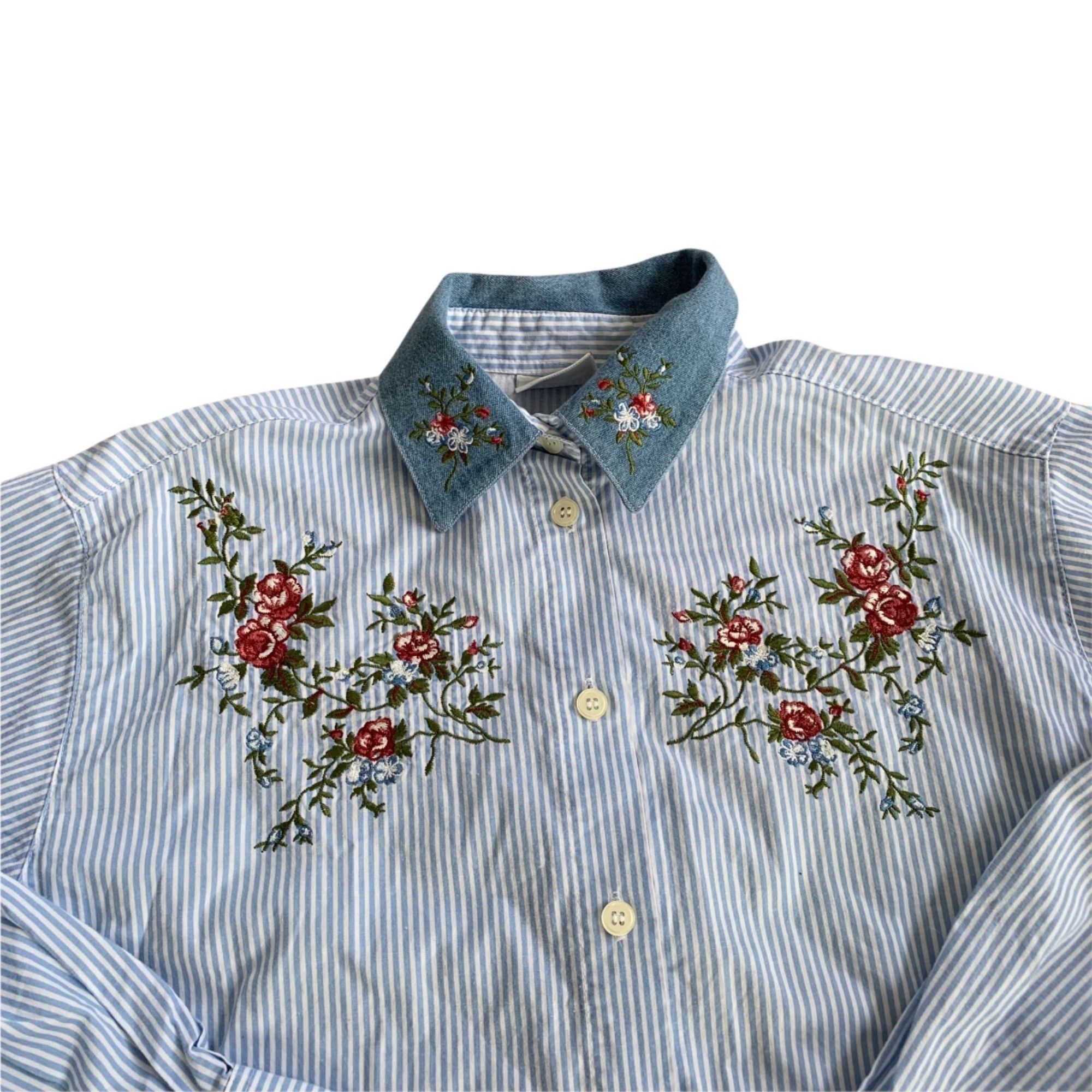 Vintage Vintage Petites Floral Embroidered Denim Collar Button Down Size S / US 4 / IT 40 - 2 Thumbnail