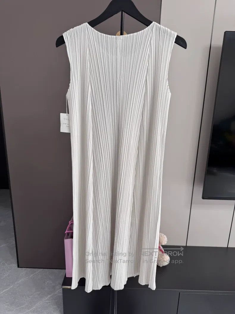 Issey Miyake Issey Miyake Sleeveless Cotton-soft Dress Size M / US 6-8 / IT 42-44 - 2 Thumbnail