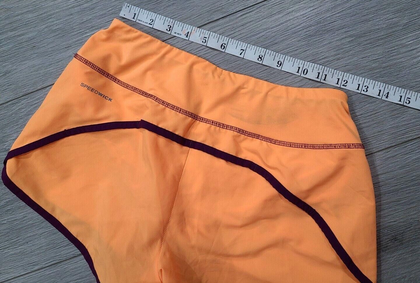 Reebok Reebok Shorts Extra Small Orange Speedwick Dolphin Hem Size 26" / US 2 / IT 38 - 4 Thumbnail