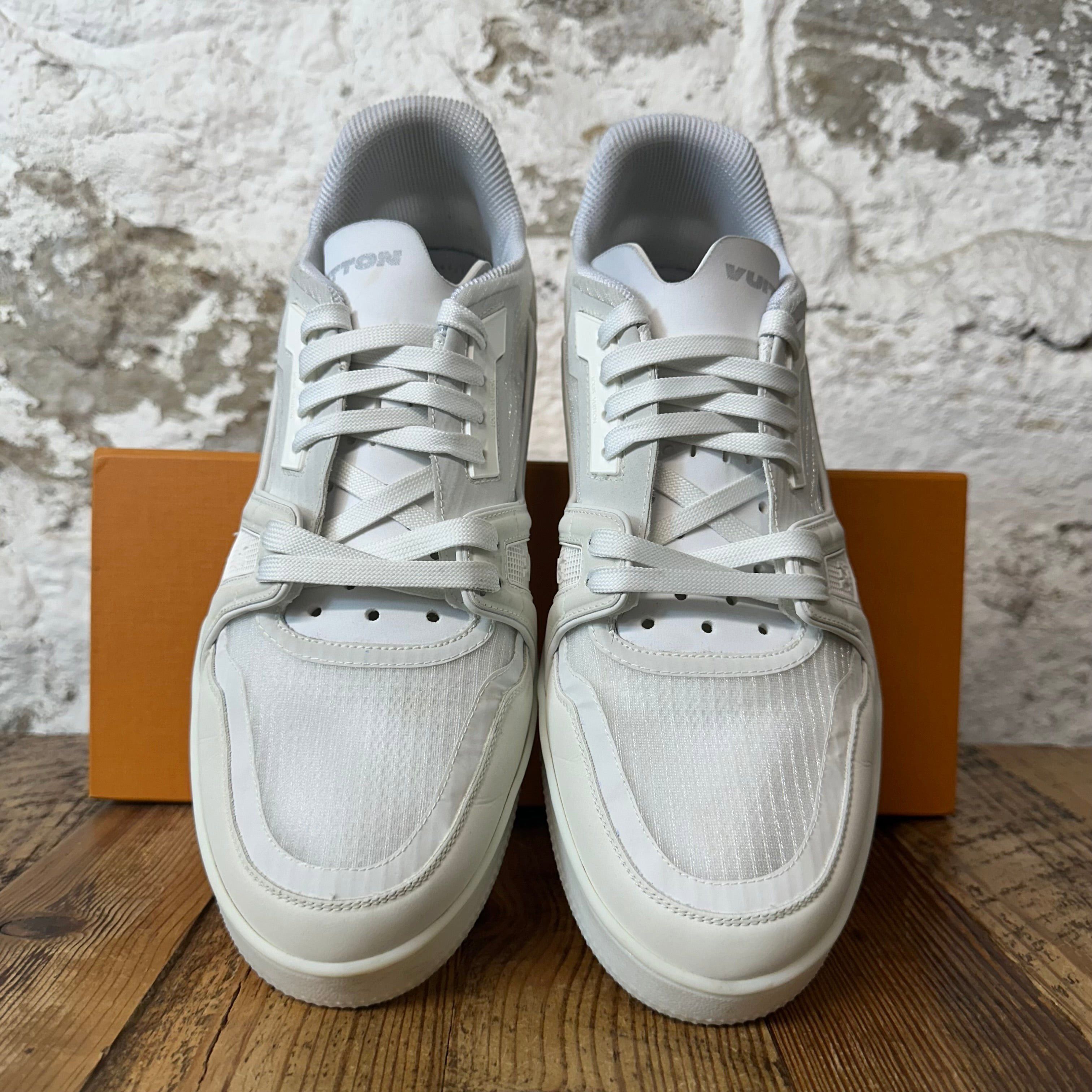 Louis Vuitton Louis Vuitton White Translucent Trainer Sneaker Sz 11.5 10LV Size US 11.5 / EU 44-45 - 3 Thumbnail