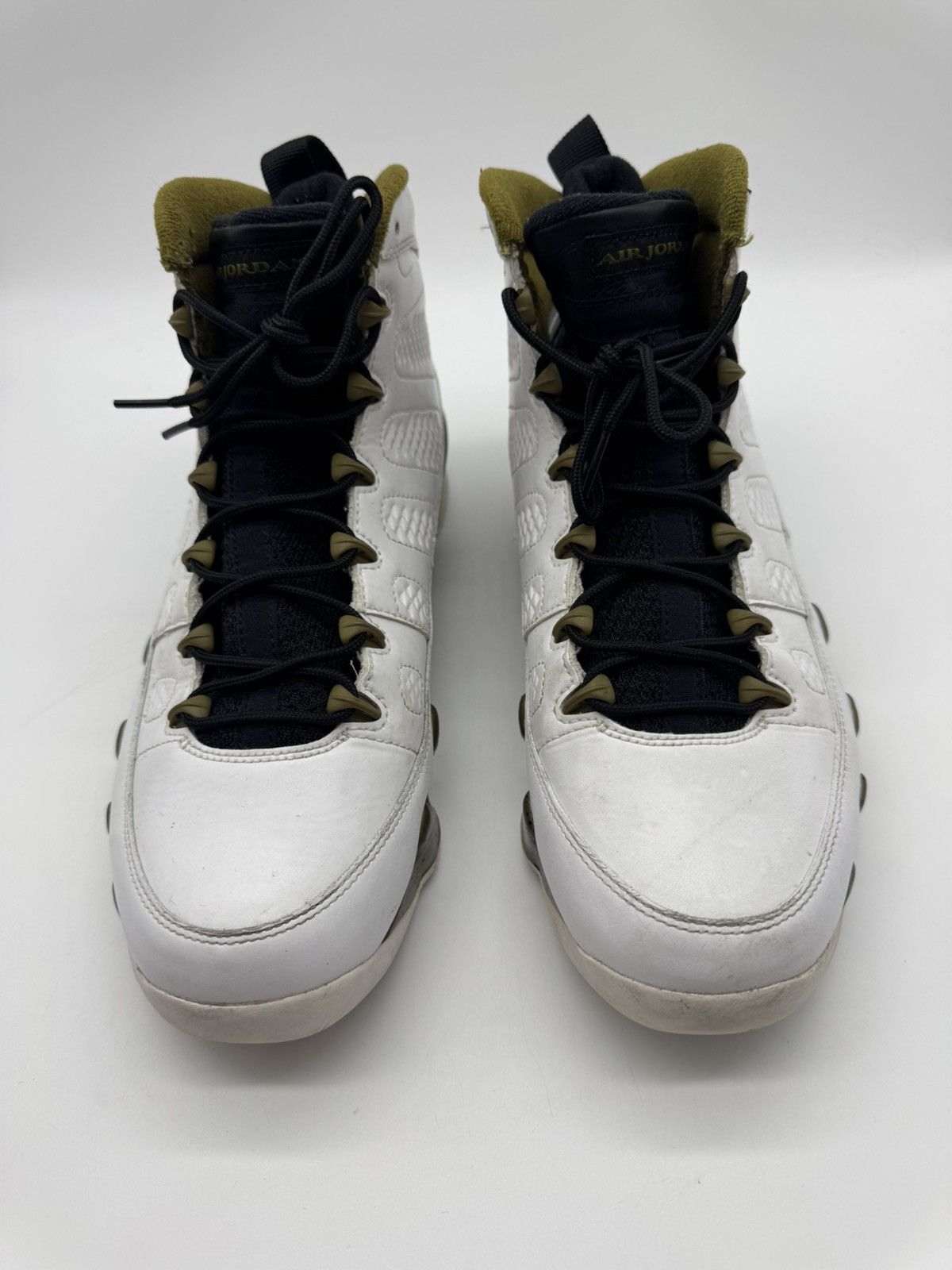Jordan Brand × Nike Nike Air Jordan 9 IX Retro Statue Men’s 10 Size US 10 / EU 43 - 4 Thumbnail