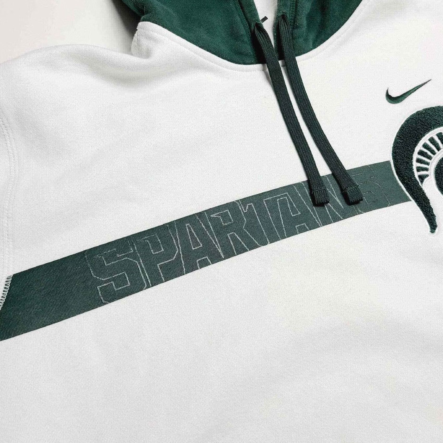 Nike VINTAGE Nike Team Michigan State University Men’s 2XL Drawstring Hoodie Spartan Logo Hoodie Men 2XL White Logo University MSU Spartans Mens Size US XXL / EU 58 / 5 - 2 Thumbnail