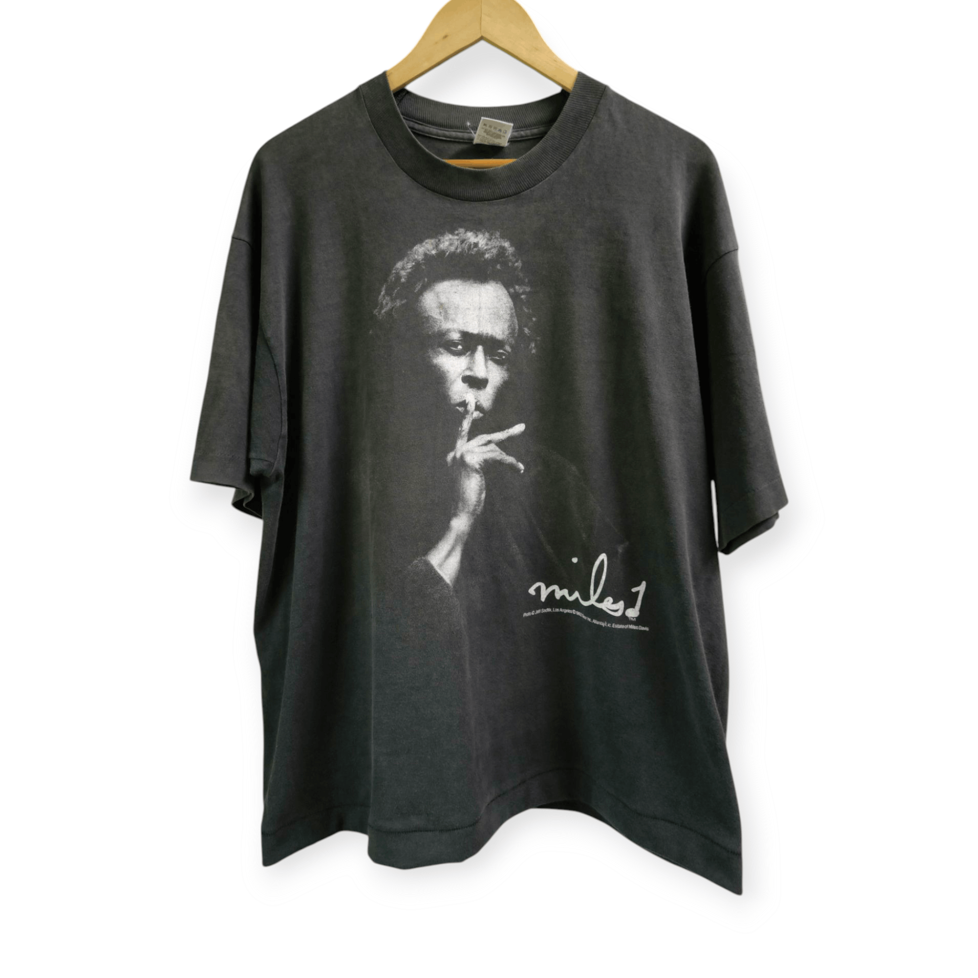 Band Tees 90s American Jazz Musician Milea Davis Tee Size US XL / EU 56 / 4 - 1 Thumbnail
