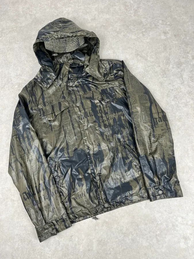 John Galliano AW2010 John Galliano Khaki Military Camouflage Newspaper Light Jacket Size US L / EU 52-54 / 3 - 4 Thumbnail