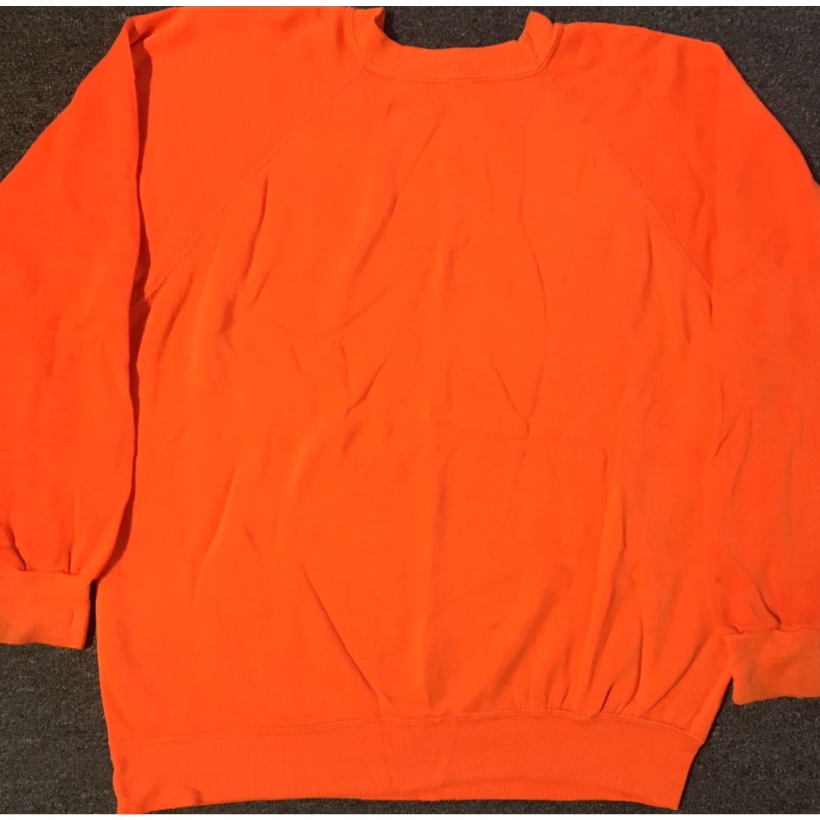 Vintage VINTAGE 80s Faded Sweatshirt L USA Orange Pullover Hoodie Men Vintage American Size US L / EU 52-54 / 3 - 6 Thumbnail
