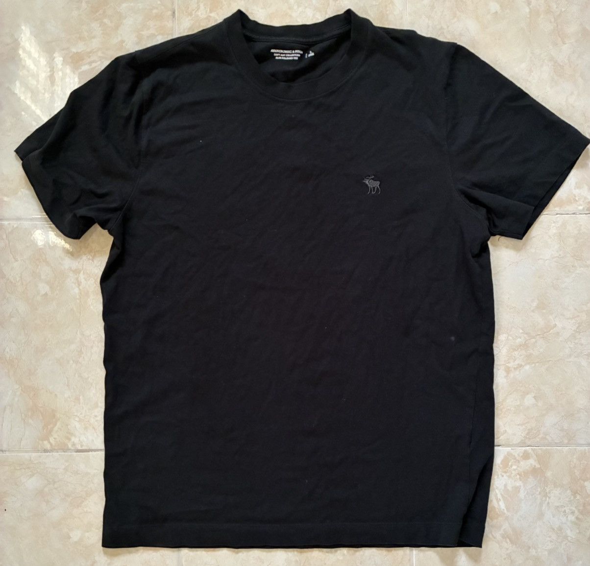 Abercrombie & Fitch Vintage Abercrombie Moose T Shirt Size US L / EU 52-54 / 3 - 1 Thumbnail