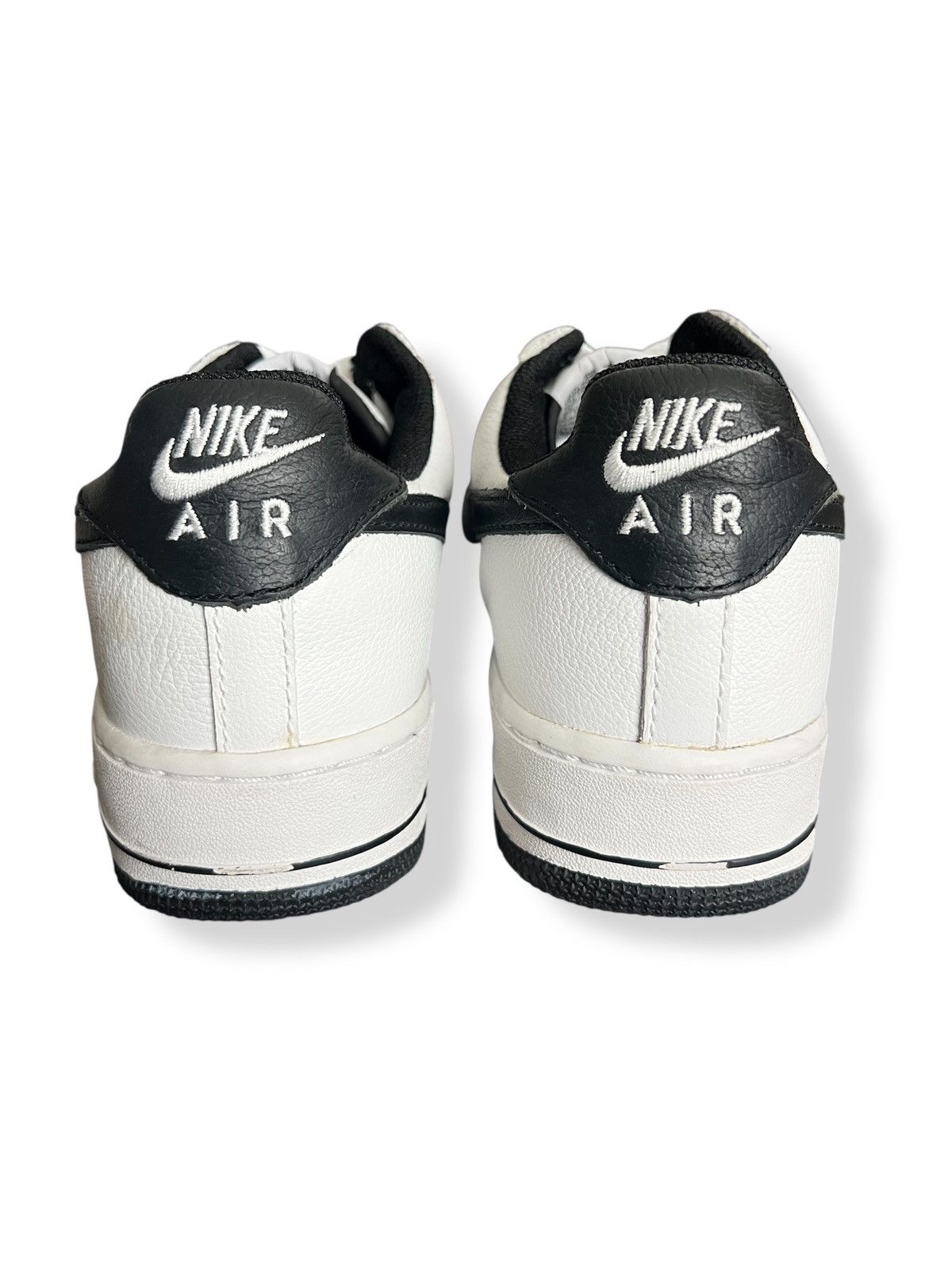 Nike 2005 Nike Air Force 1 Low - White/Black - Size 9.5 Size US 9.5 / EU 42-43 - 4 Thumbnail