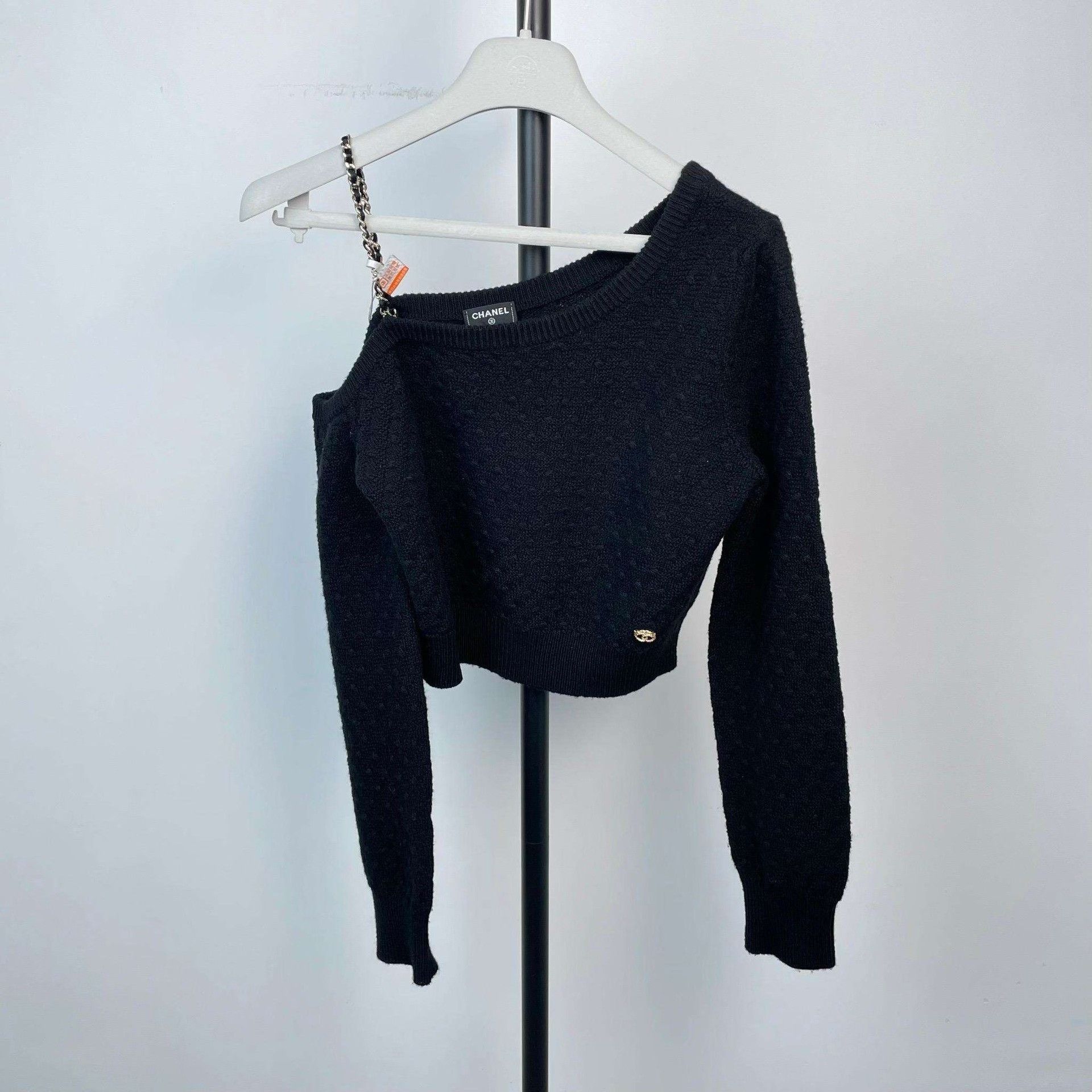 Chanel Chanel 23B Black Chain Knitted Top Size XS / US 0-2 / IT 36-38 - 1 Thumbnail