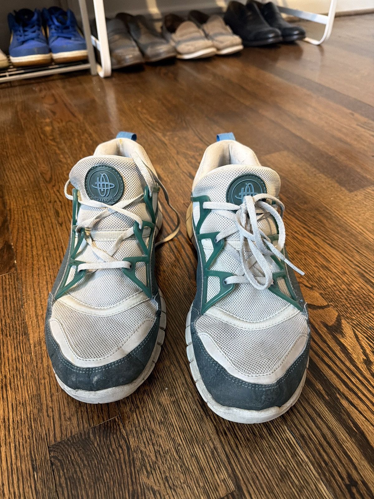 Nike Nike Low top Huarache Trainers (rare) Size US 11 / EU 44 - 3 Thumbnail