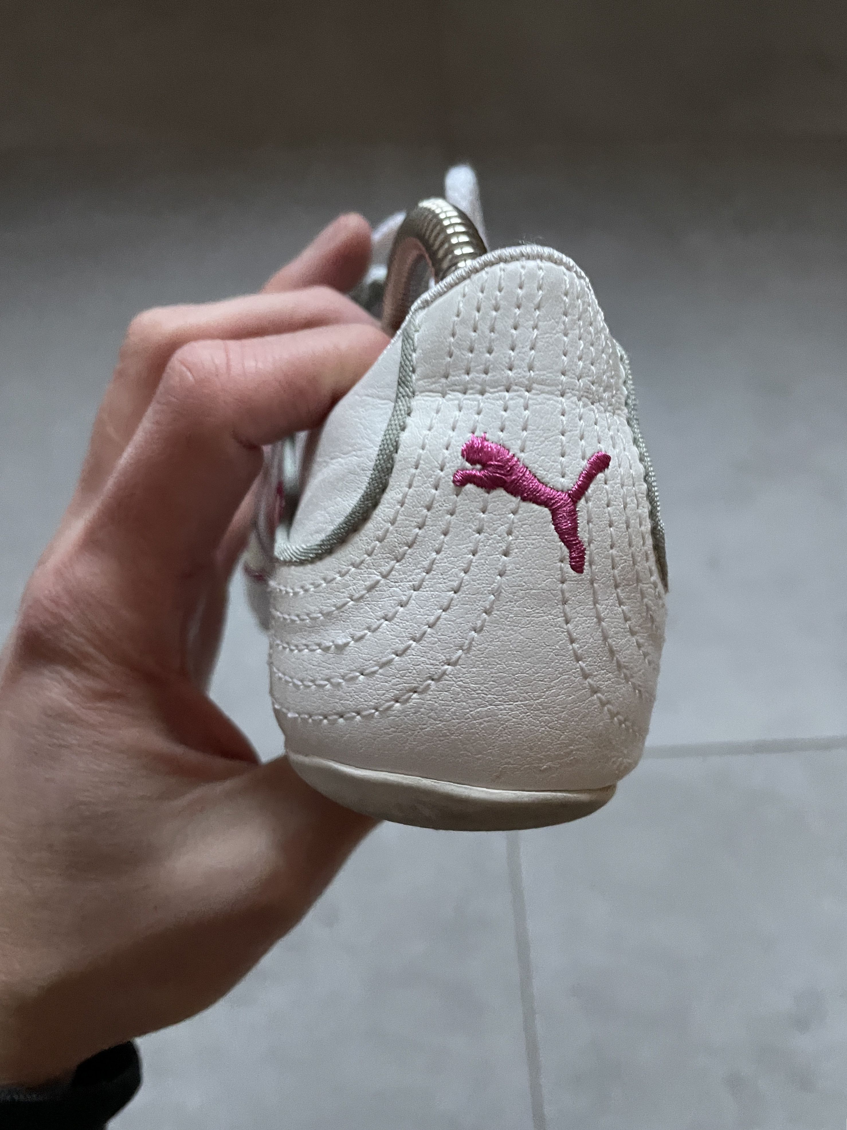 Puma VINTAGE Y2K PUMA WHITE PINK LEATHER ASANA MOSTRO SNEAKERS Size US 7.5 / IT 37.5 - 5 Thumbnail