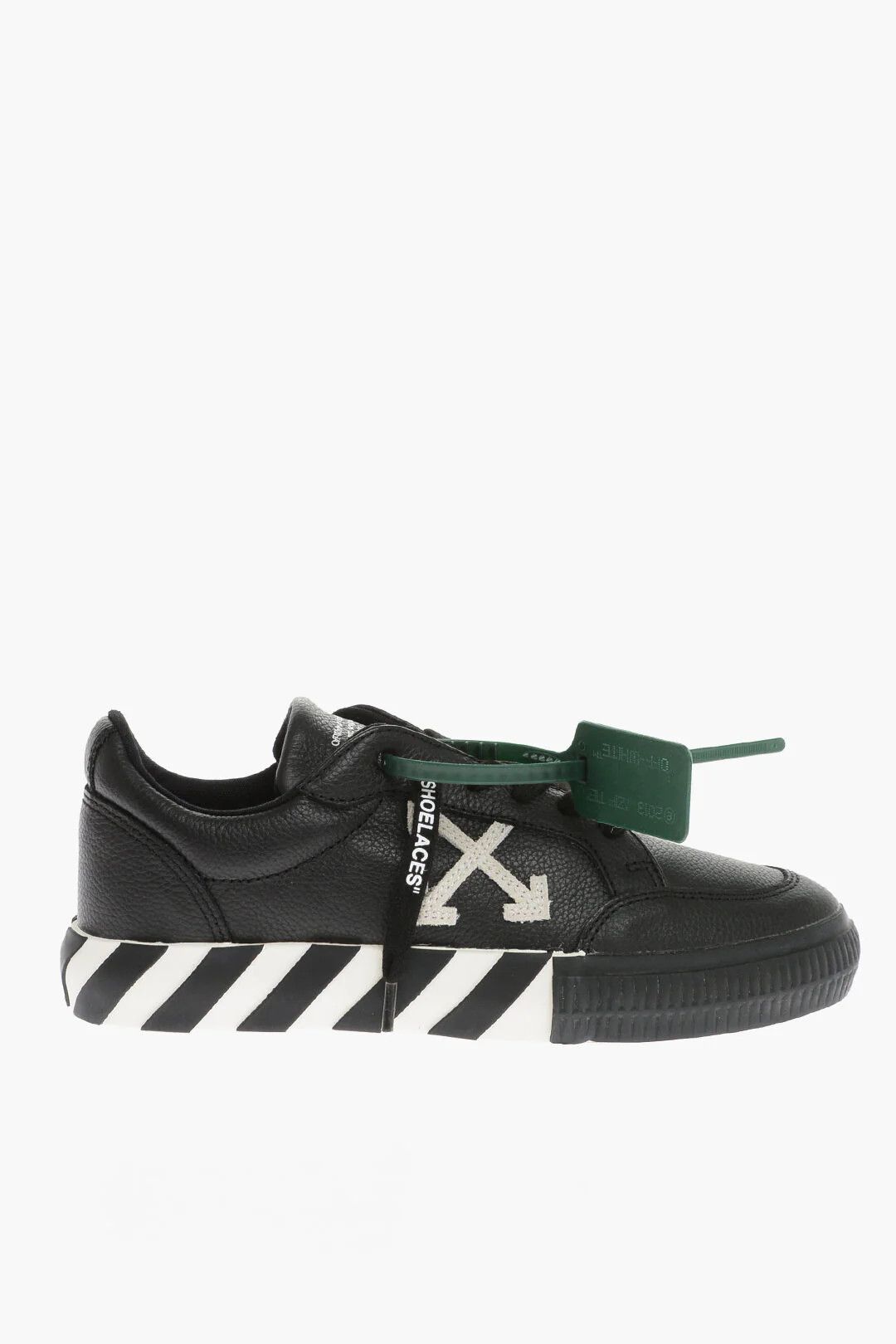 Off-White og1mm0426 Low-Top Hammered Leather Sneakers in Black Size US 5 / IT 35 - 1 Thumbnail