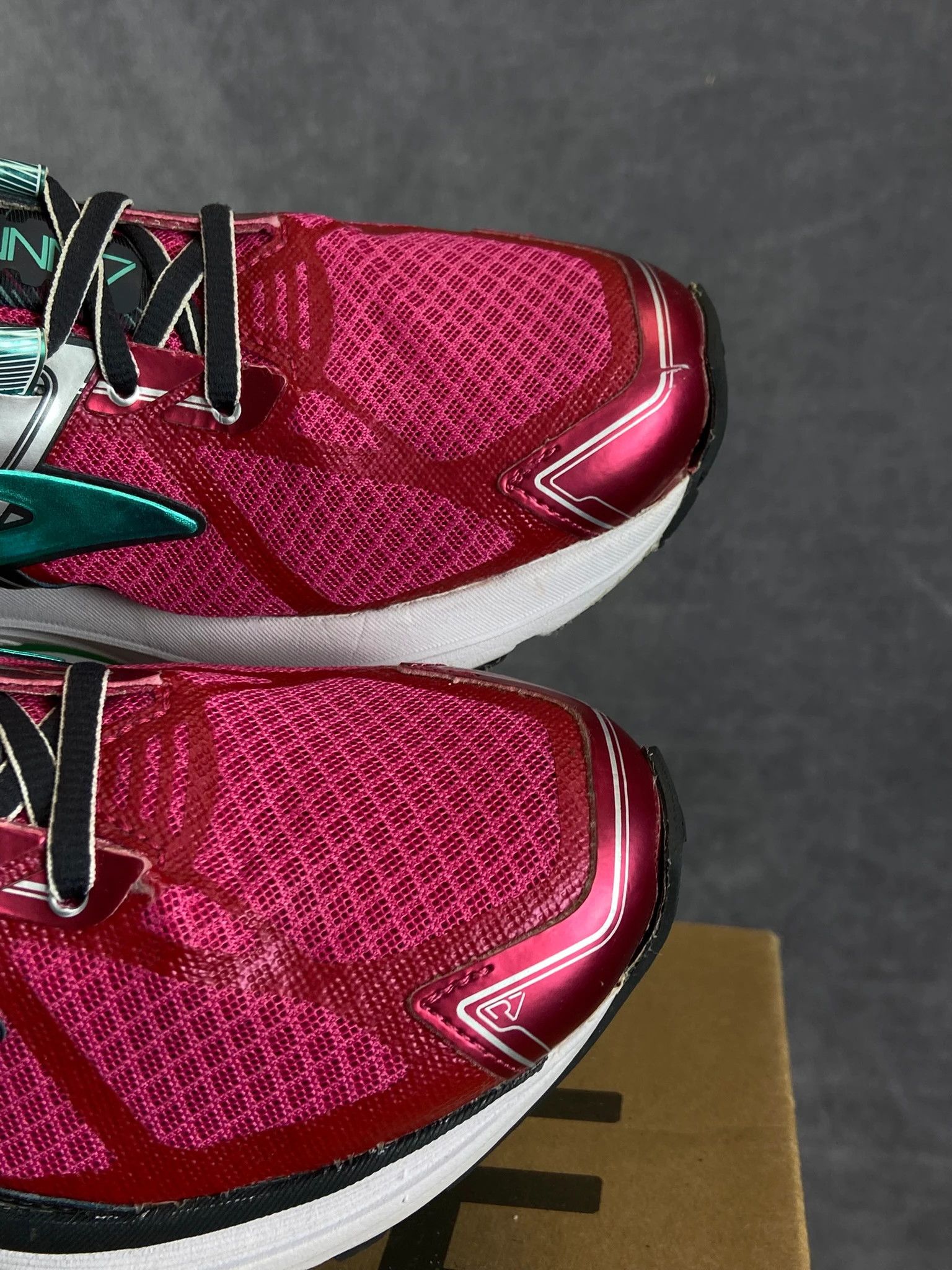 Other Brooks Ravenna Red Running Shoes EU 38.5 Size US 5.5 / EU 38 - 6 Thumbnail