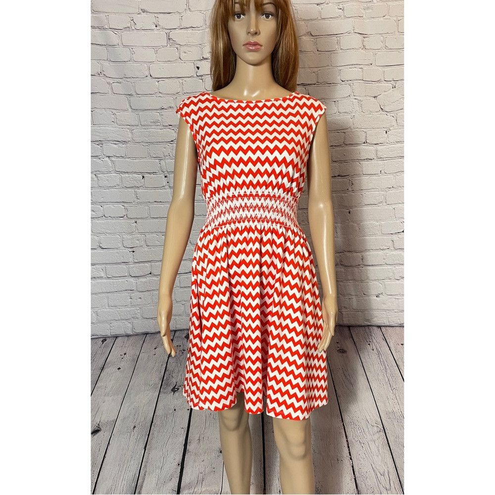 Kate Spade Kate Spade Red Chevron Cotton Sleeveless Dress Size XS Size XS / US 0-2 / IT 36-38 - 1 Thumbnail