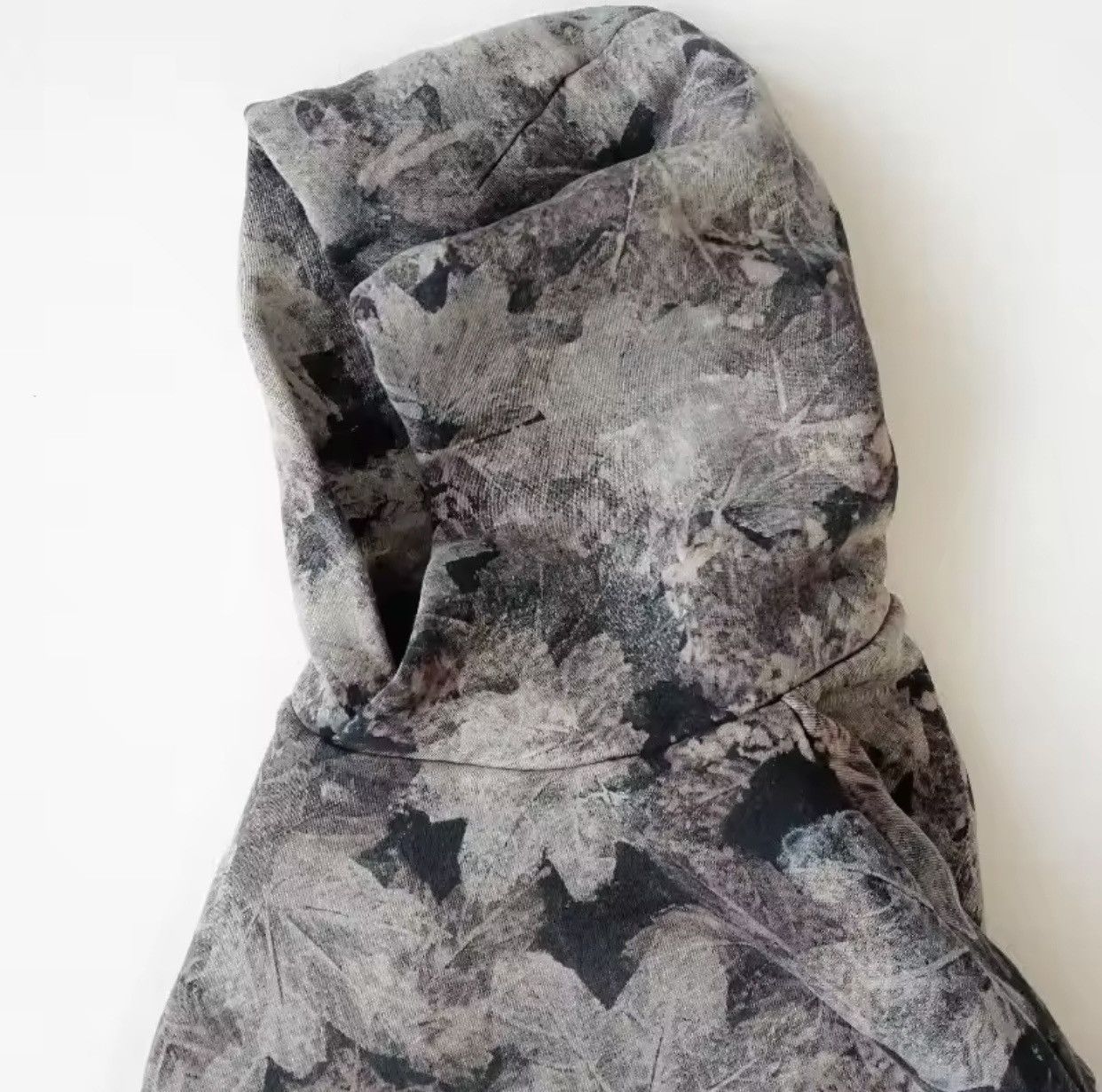 Japanese Brand Y2K Hoodies Retro Harajuku Oversized Camouflage Print Leaf Size US XXL / EU 58 / 5 - 2 Thumbnail