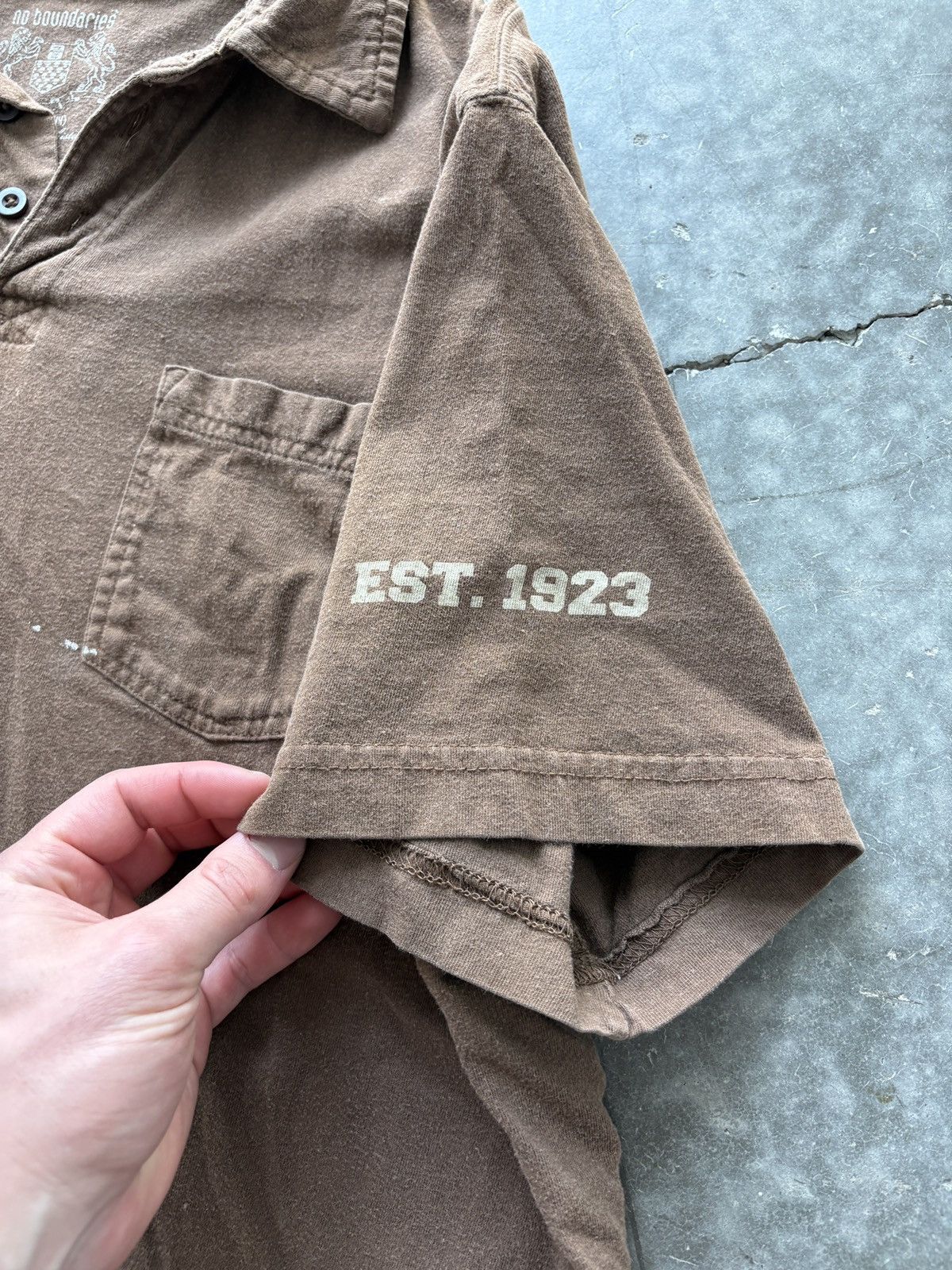 Vintage Vintage Y2K No Boundaries Polo Shirt Grunge Skater Style Size US L / EU 52-54 / 3 - 9 Thumbnail