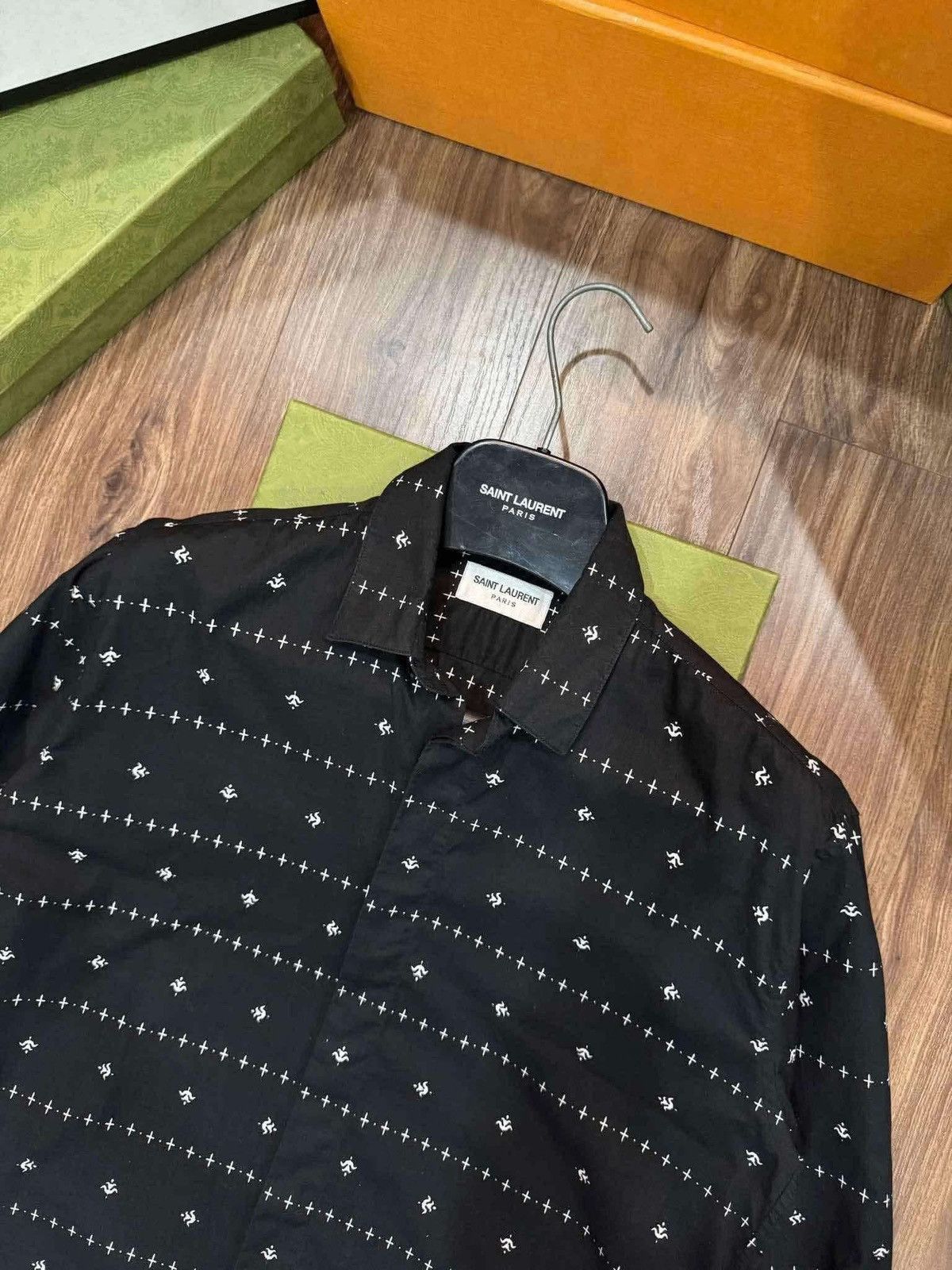 Saint Laurent Paris SAINT LAURENT PATTERN PRINTED VISCOSE SHIRT IT37 Size US XS / EU 42 / 0 - 4 Thumbnail