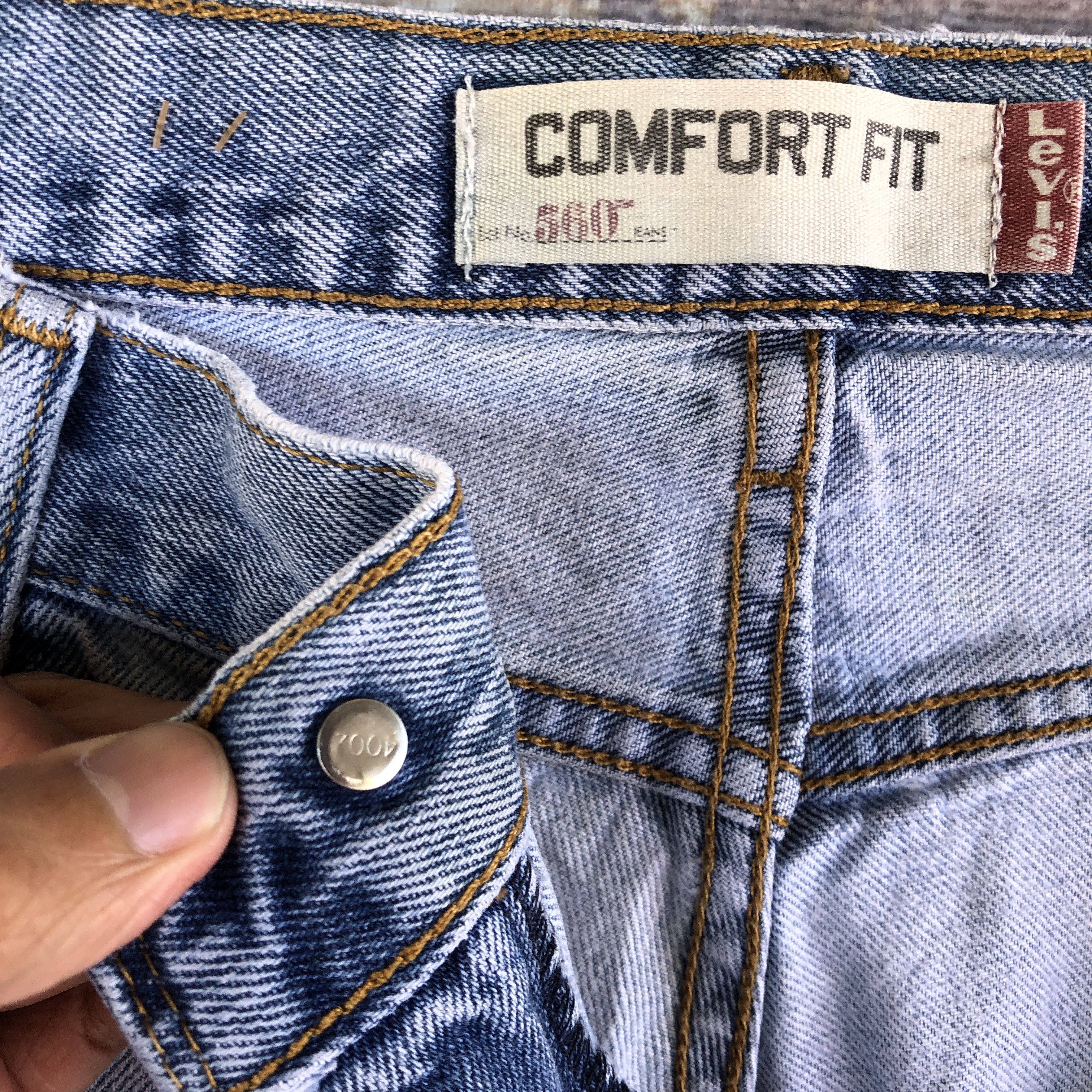 Levi's Vintage Levis 560 Sunfaded Jeans Levi's Light Wash Denim Size US 34 / EU 50 - 8 Thumbnail