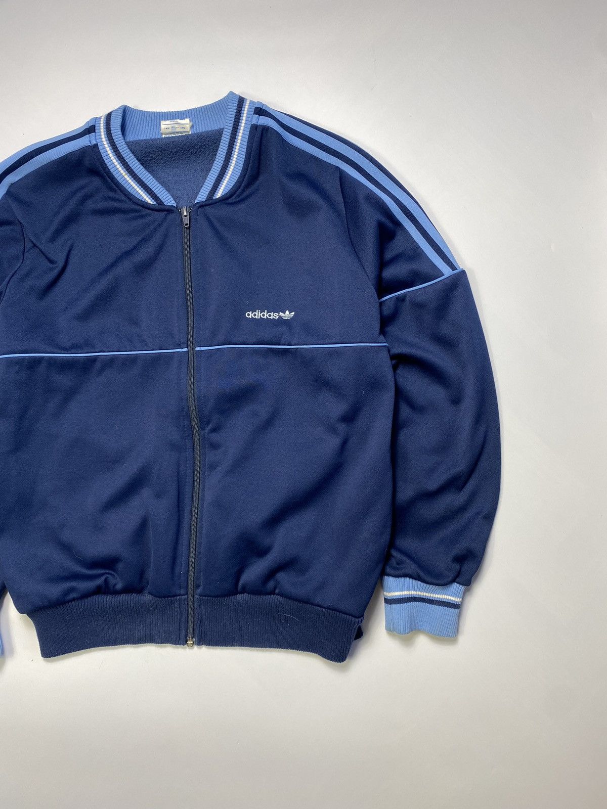 Adidas Rare!! Adidas Originals 70s Vintage Track Suit Made in Korea Size US M / EU 48-50 / 2 - 4 Thumbnail