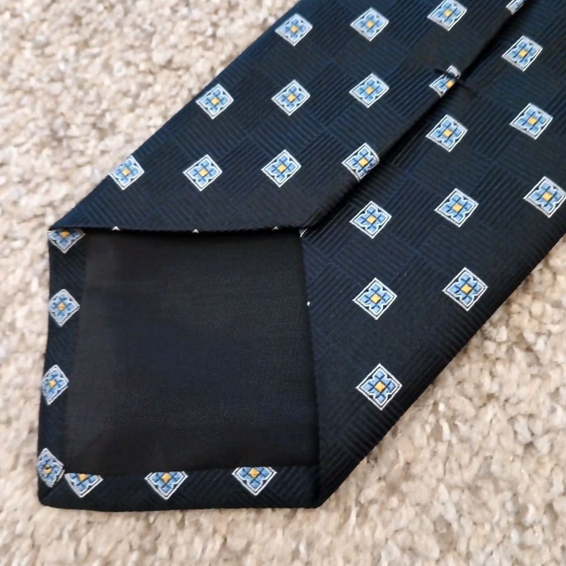 Jos. A. Bank Jos A Bank Tie Navy Blue Geometric Silk USA 59" One Size Men Tie Classic 57"-60" Pointed Blue Size ONE SIZE - 7 Thumbnail