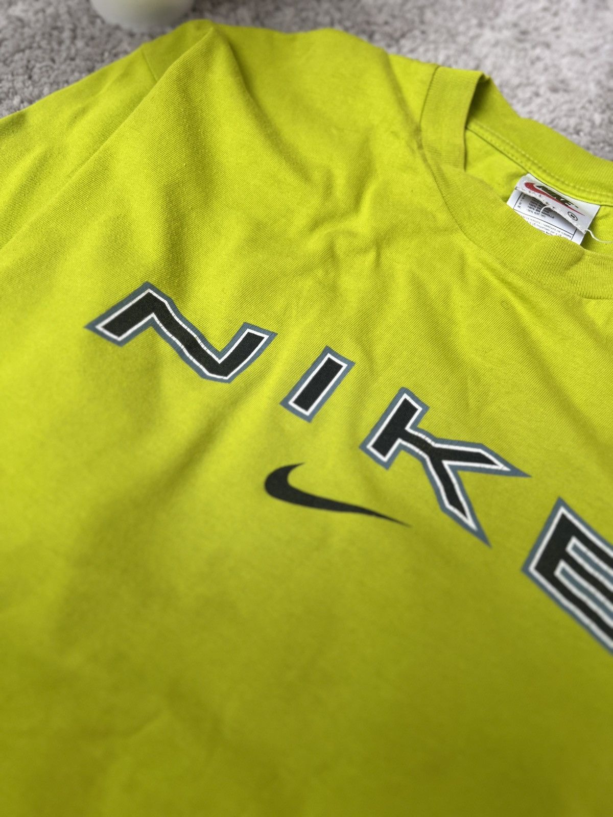 Nike × Vintage Vintage Nike T-shirt Big Centre Logo Size US M / EU 48-50 / 2 - 5 Thumbnail